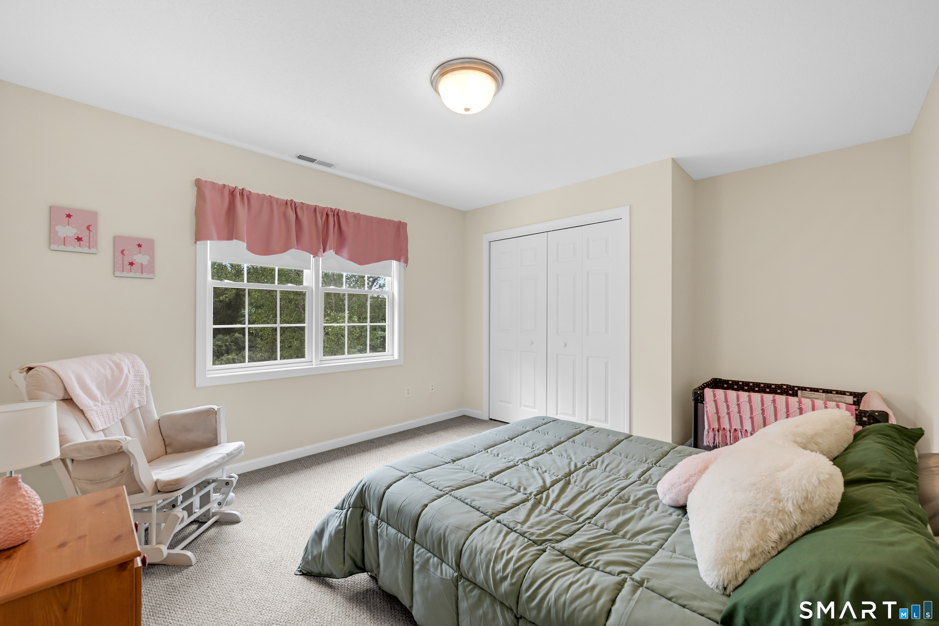 120 Linden Drive photo 21