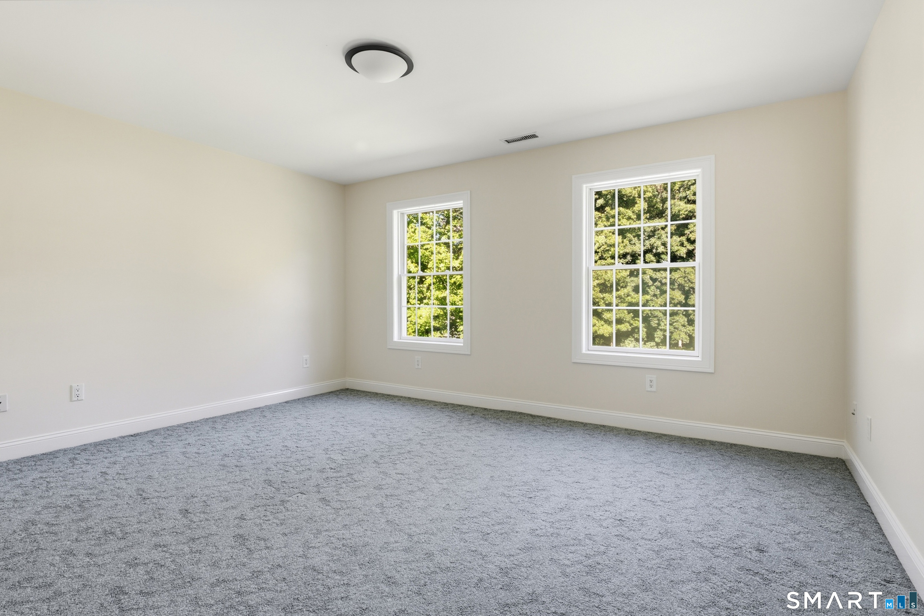 77 Hickory Lane photo 21
