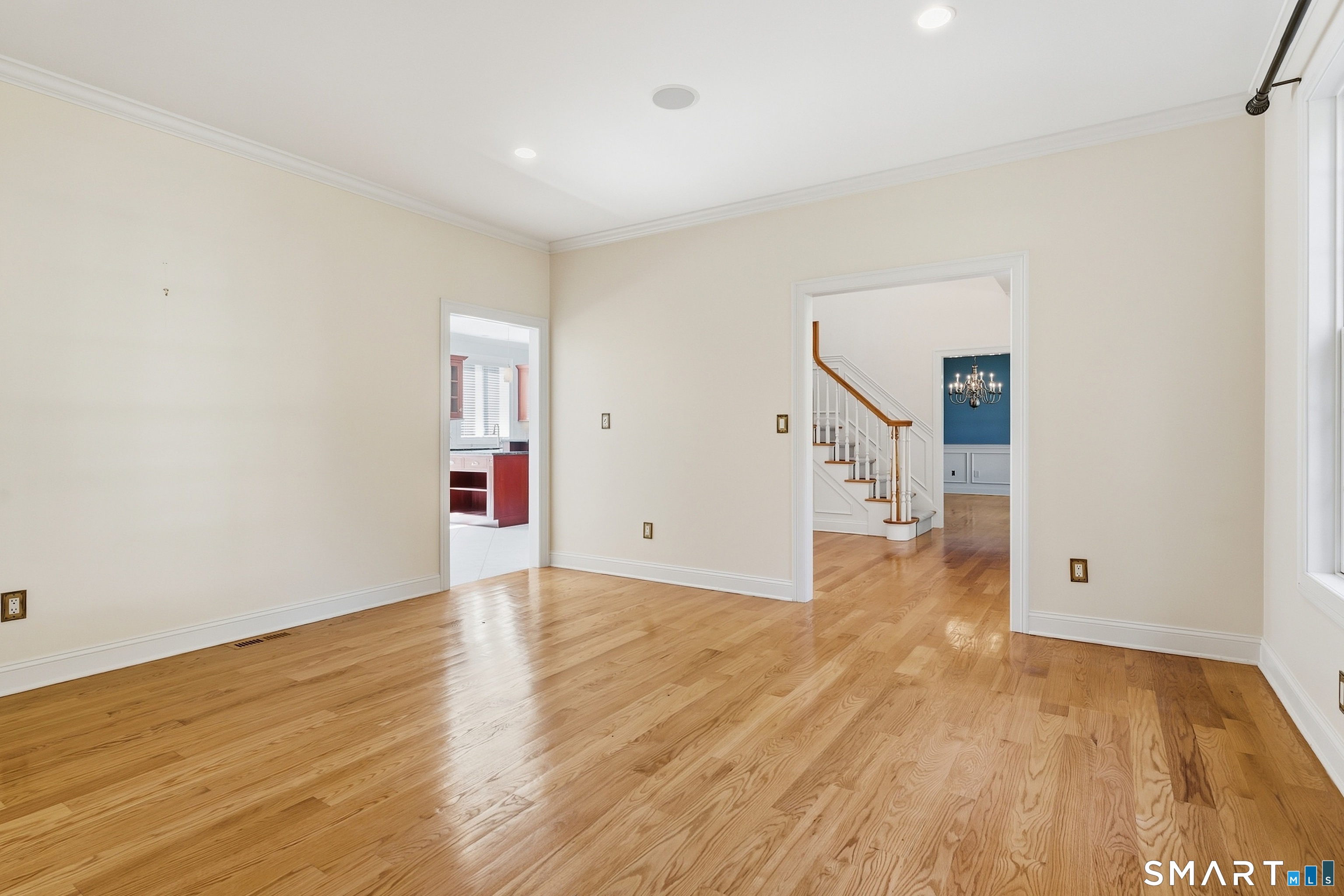 77 Hickory Lane photo 12