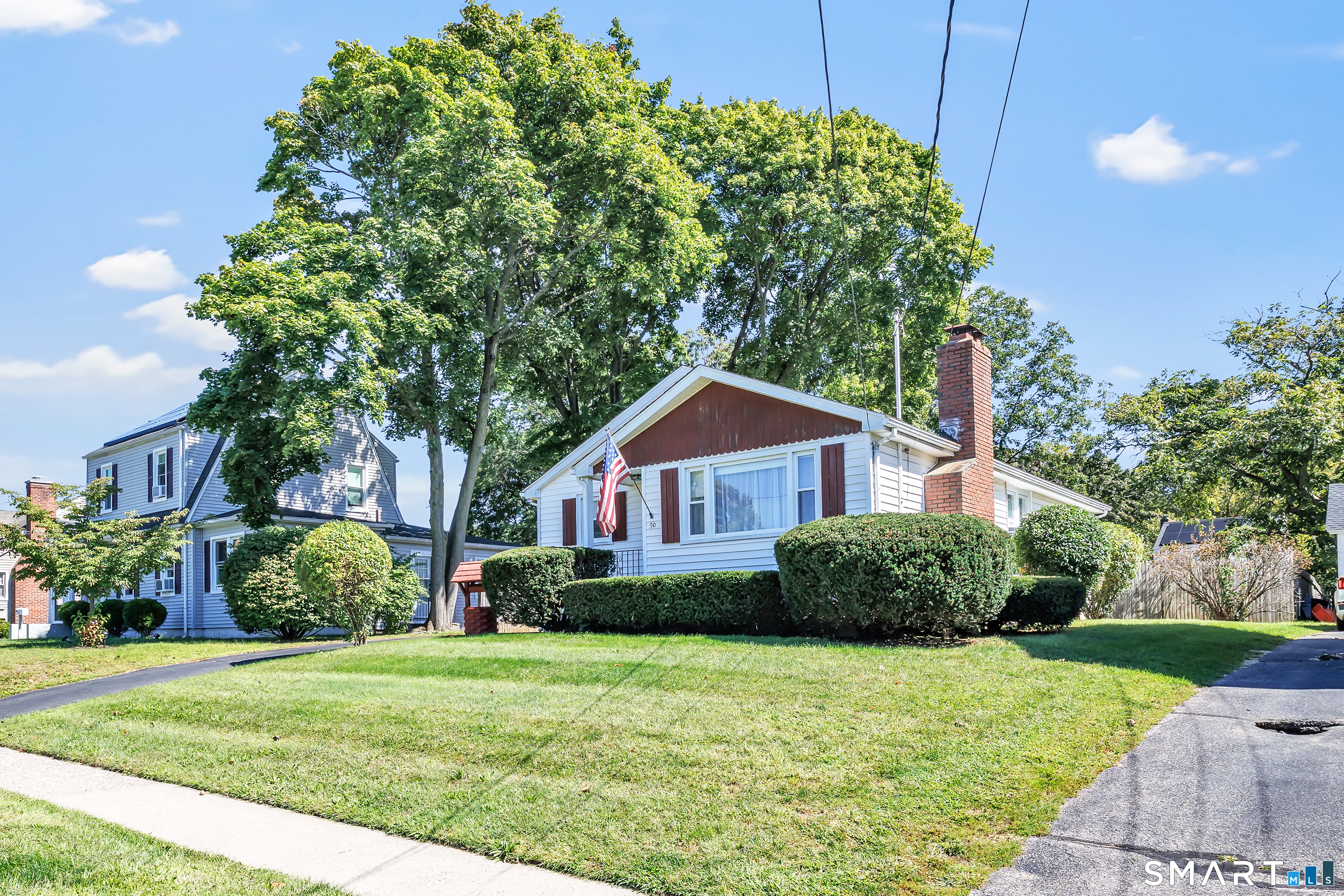 90 Elliott Street photo 30