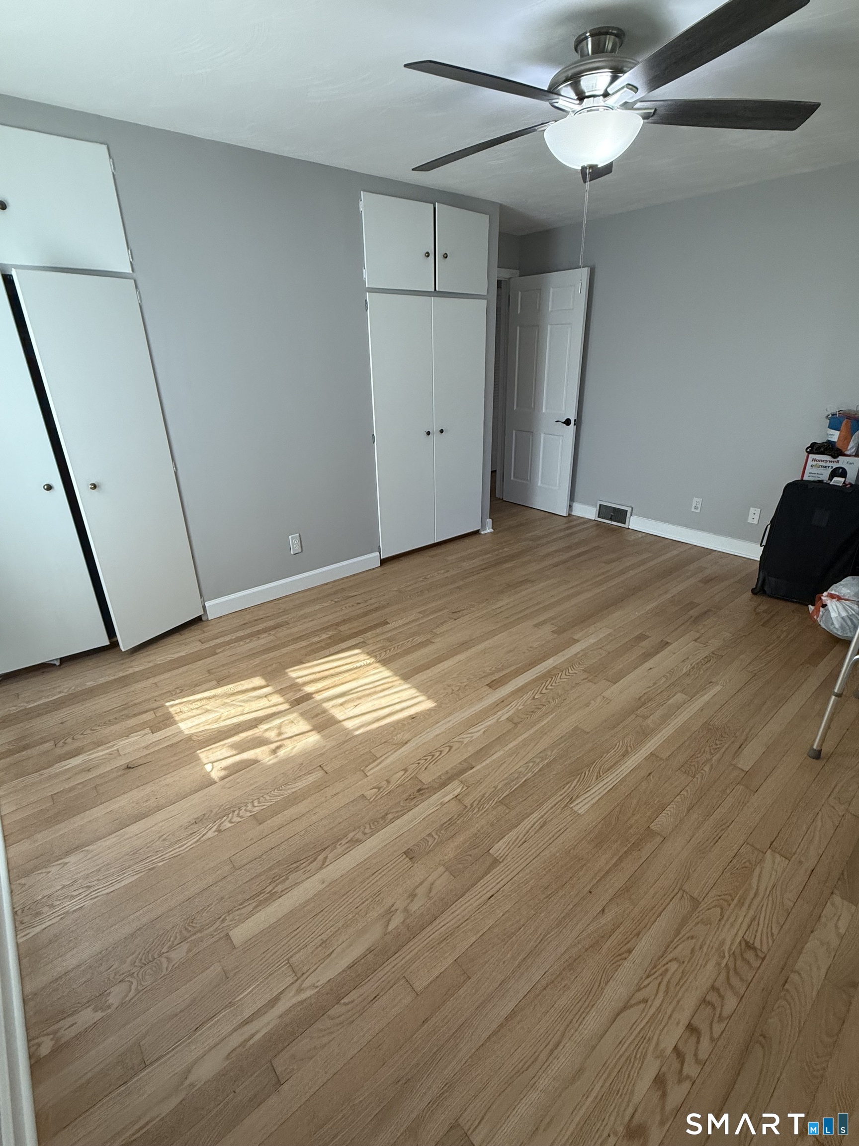 367 Frost Road photo 11