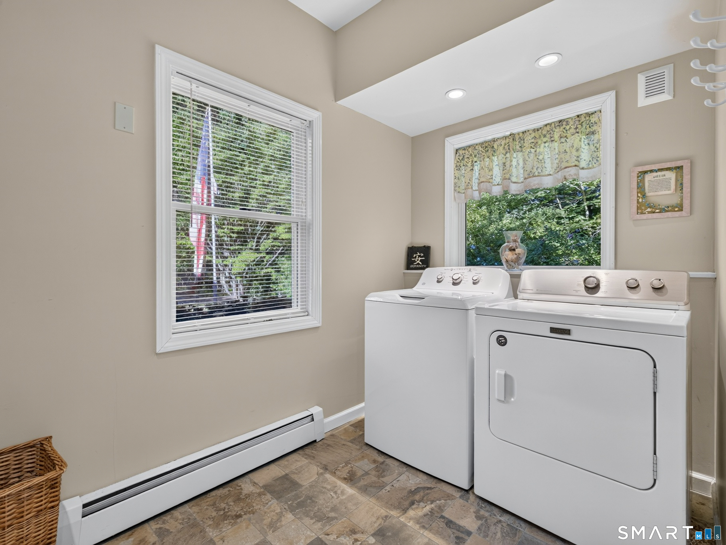 1221 Essex Road photo 21
