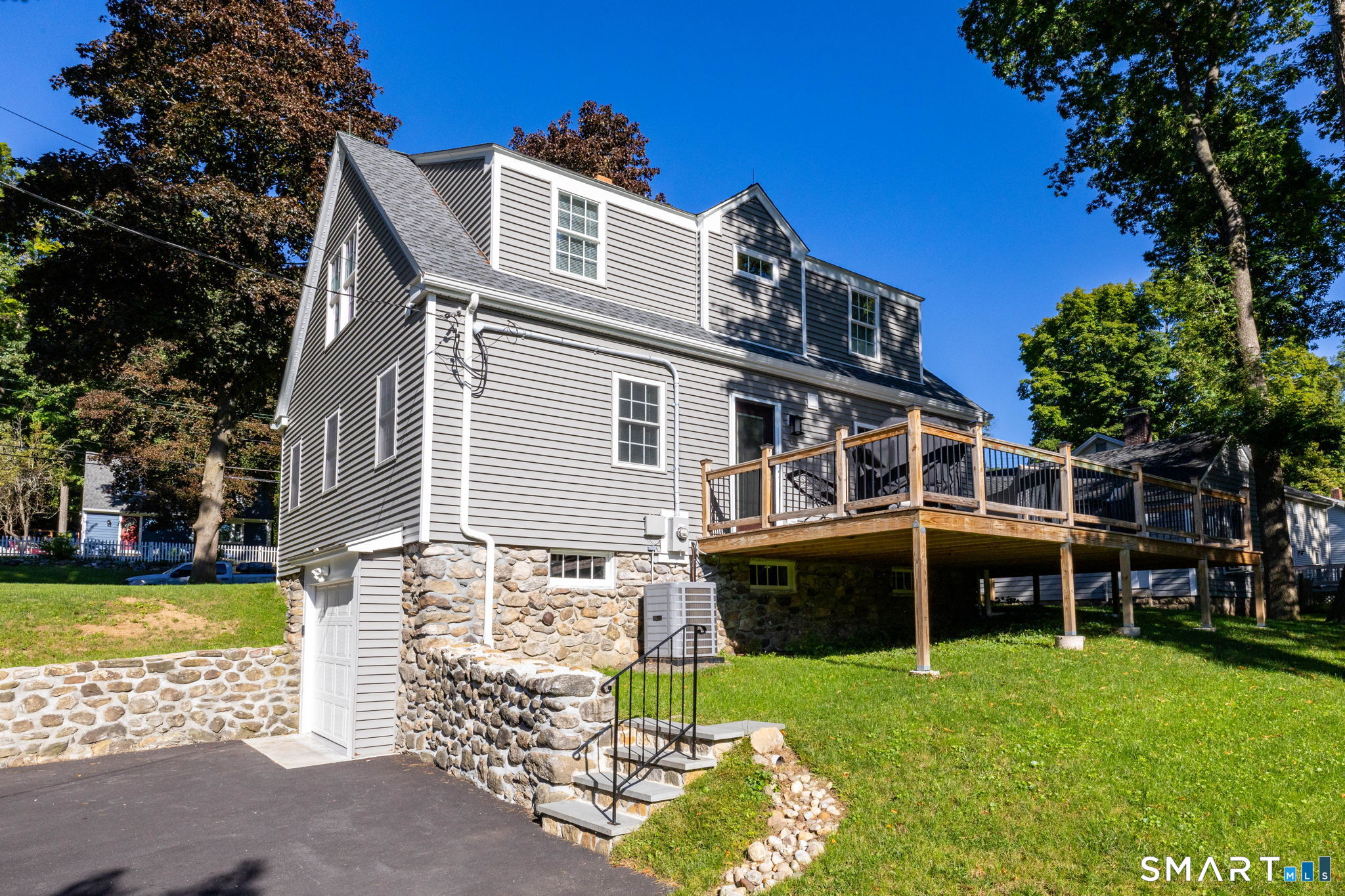 50 Palmer Avenue photo 25