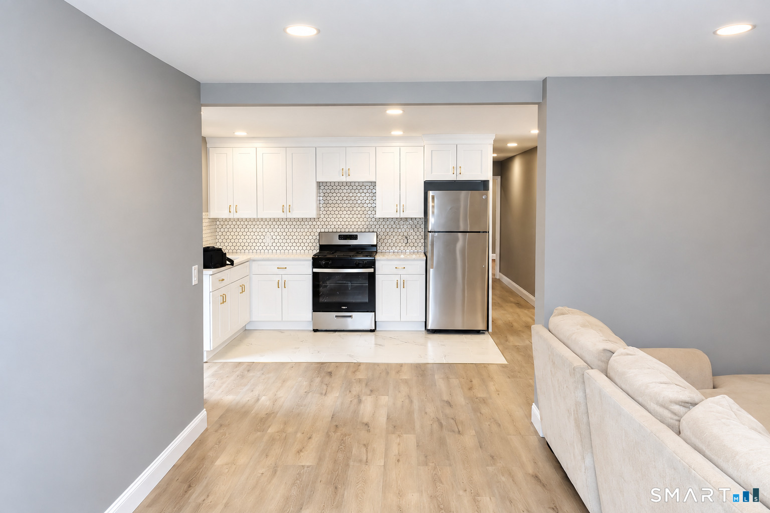 102 Highland Street photo 6