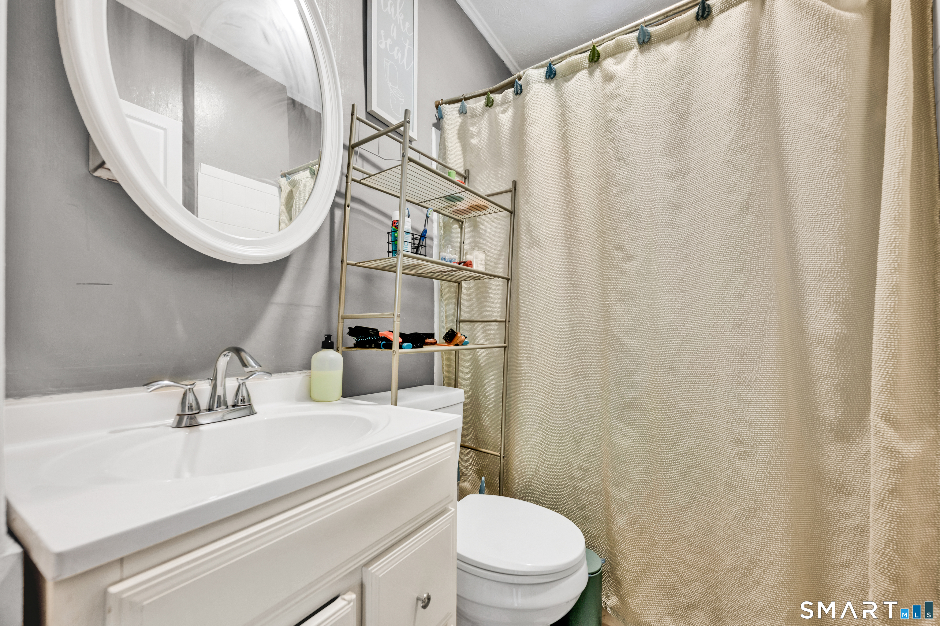 145 Adelaide Street photo 17