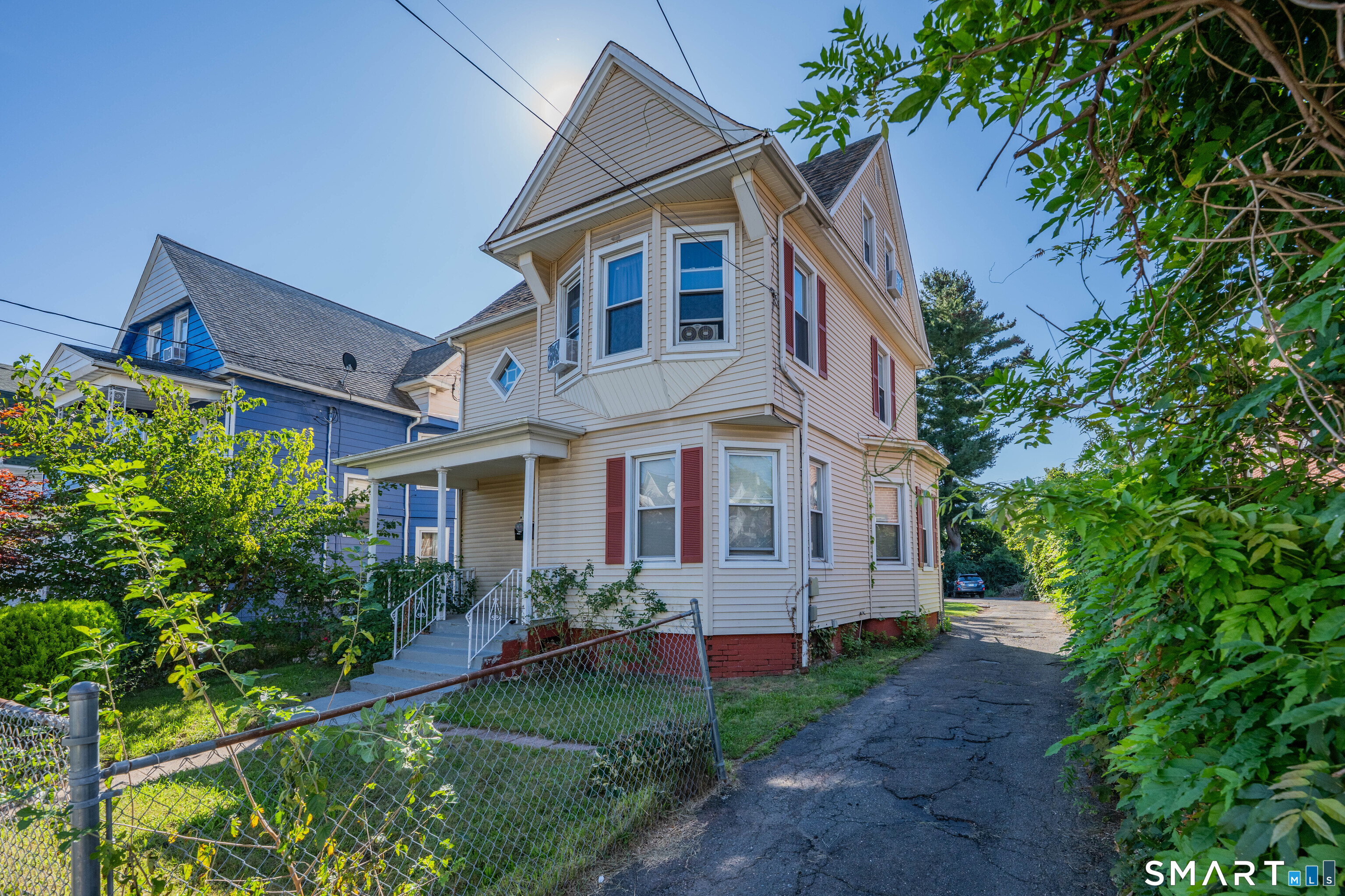 145 Adelaide Street photo 28