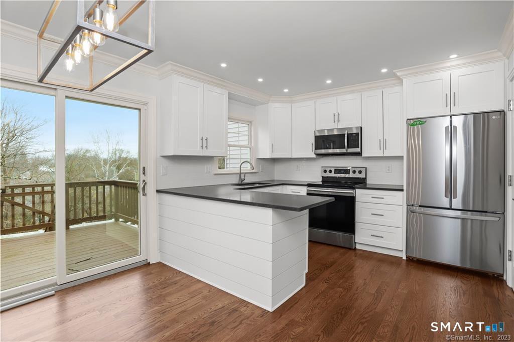 12 Camelot Drive Unit #D1 photo 10