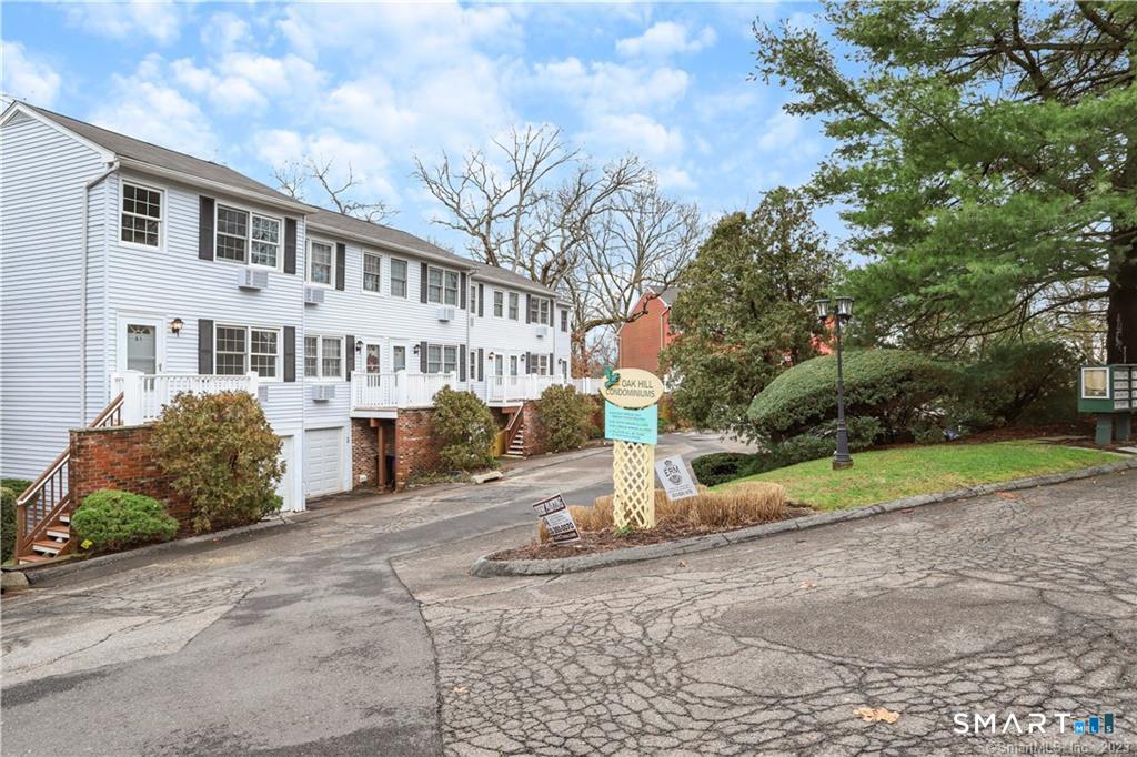 12 Camelot Drive Unit #D1 photo 27