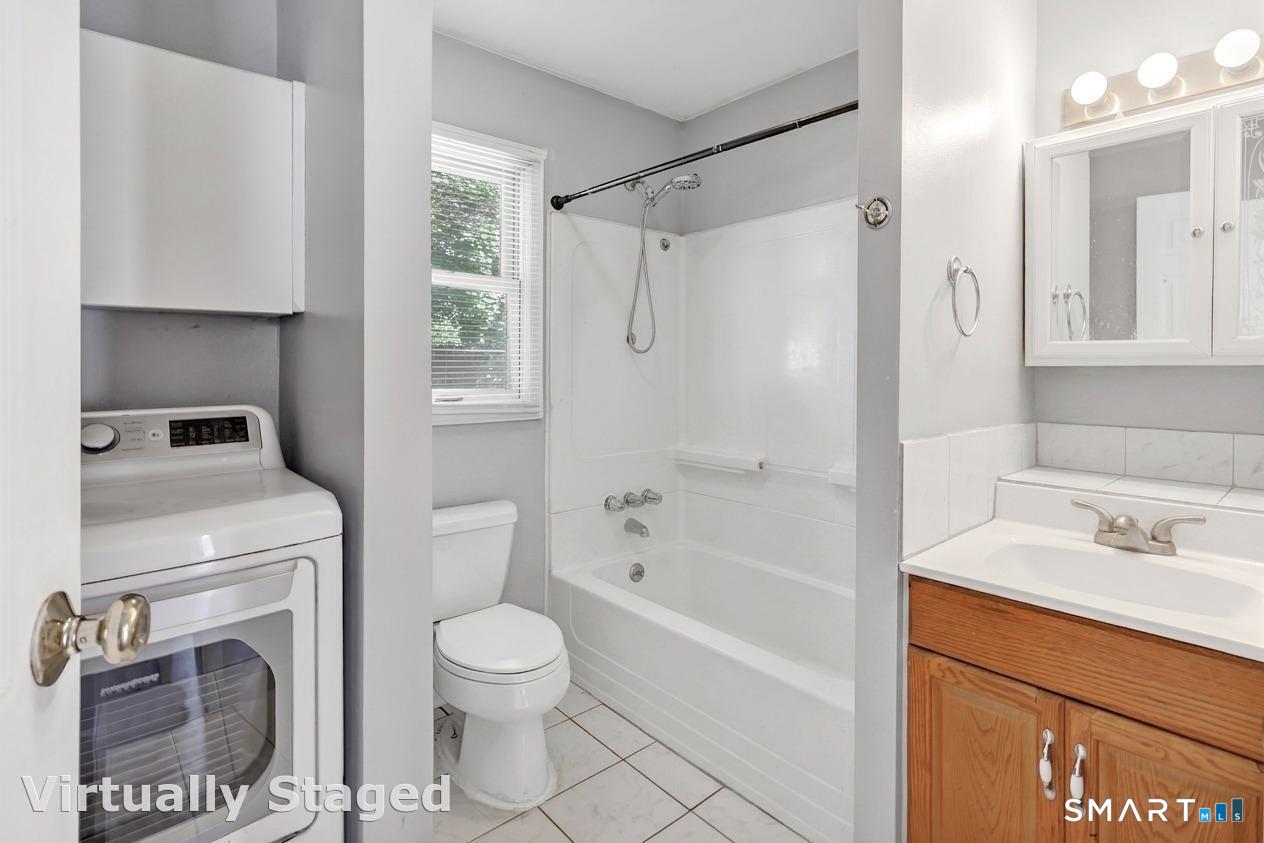 13 Fairchild Drive photo 29