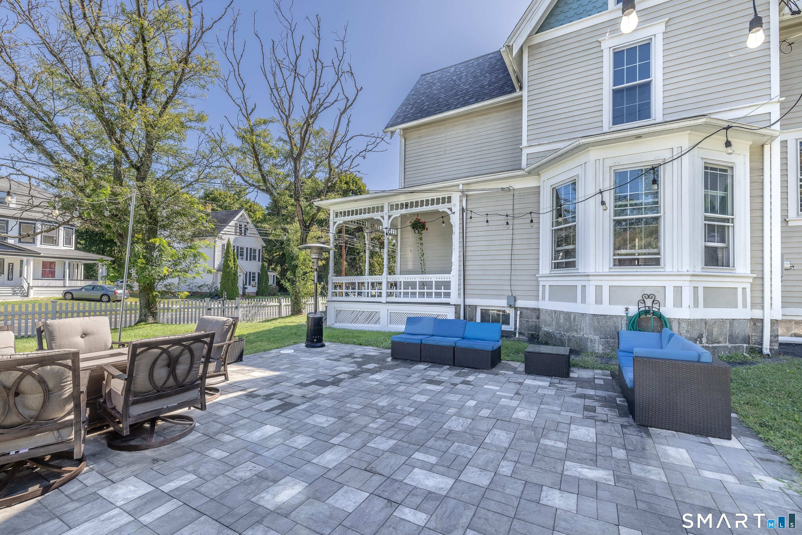 120 Howe Avenue photo 22