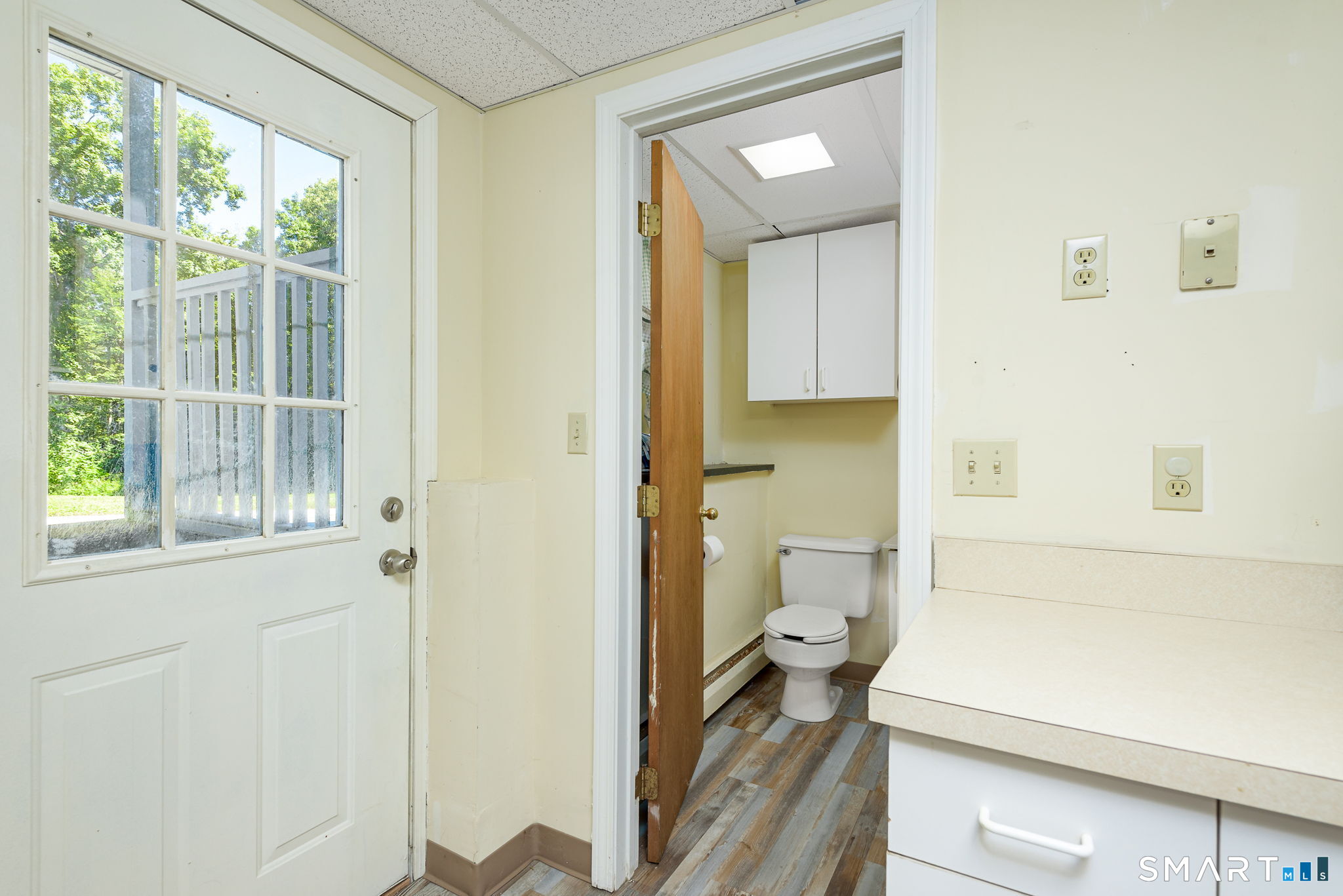 8 Smith Haven Drive photo 29