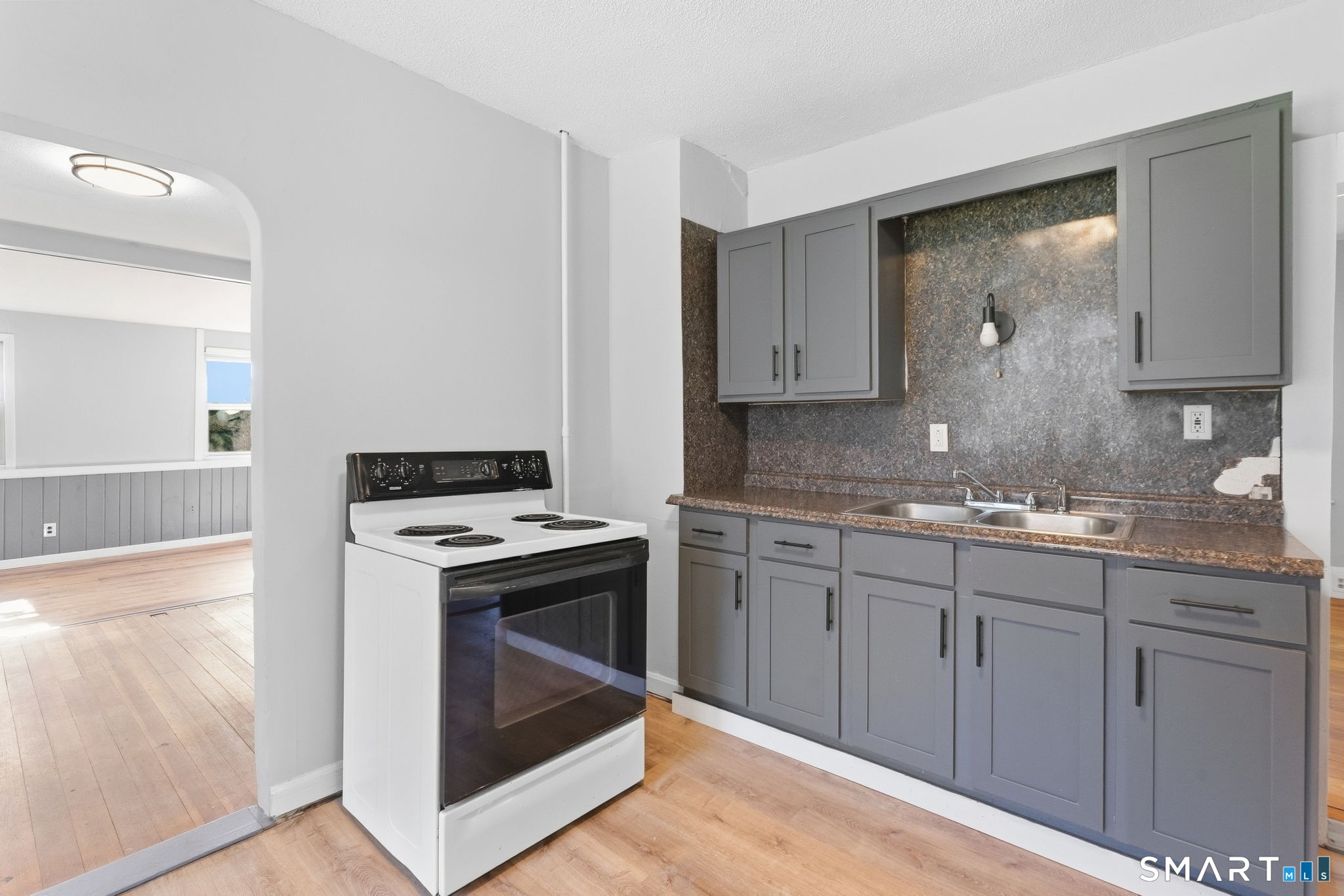 13 Wood Court Unit #A photo 3