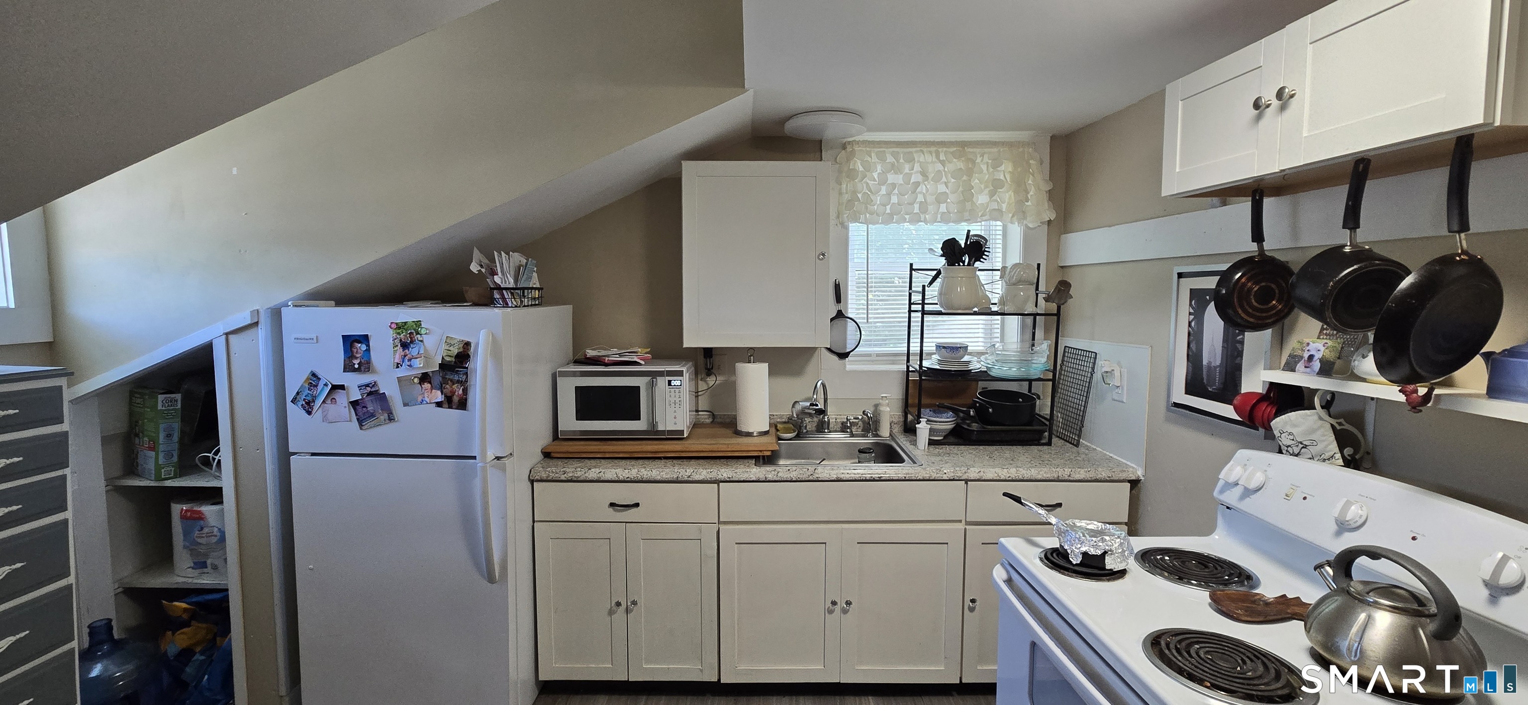 202 Broadway photo 17