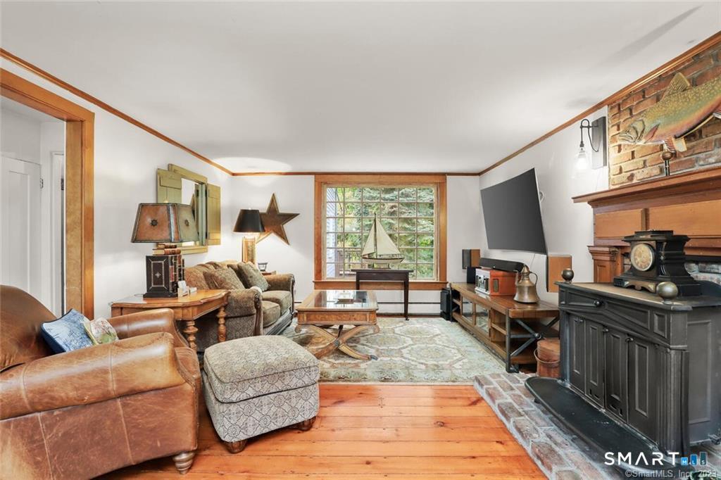 47 Hollow Tree Ridge Road, Darien, Connecticut photo 1