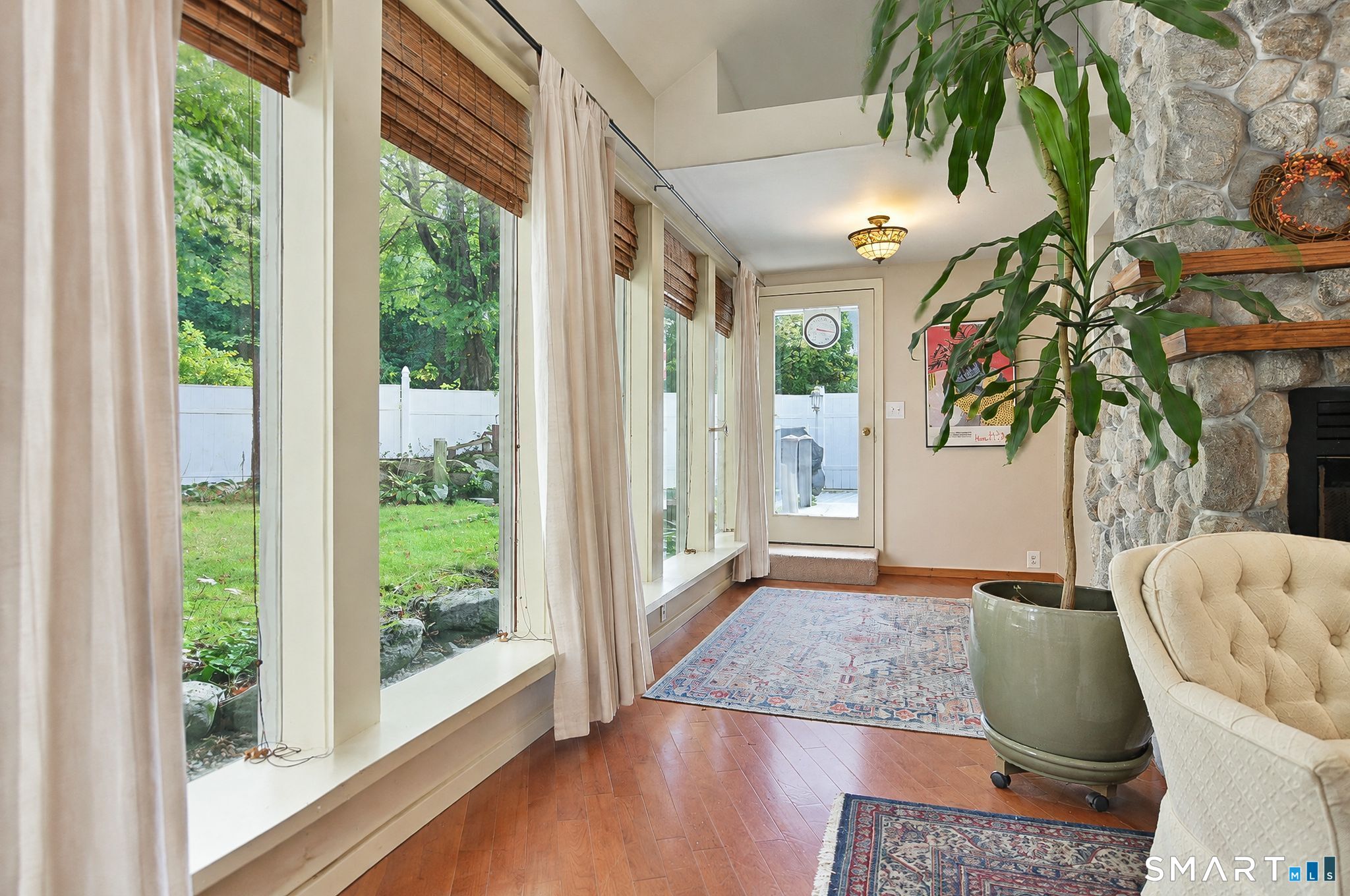 16 Mount Nebo Road photo 28