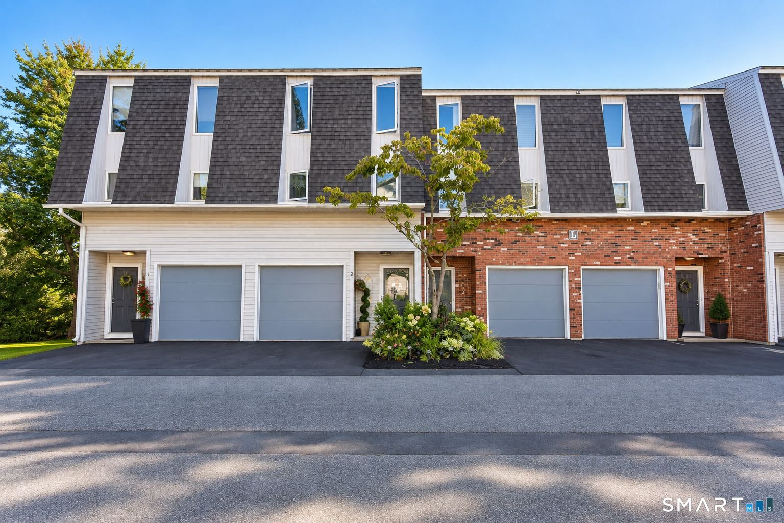 Photo 1 of Townhouse for sale at 410 Farmington Ave #L2, New Britain, CT 06053 | MLS# 24207369 | Listing updated on 2026-09-17