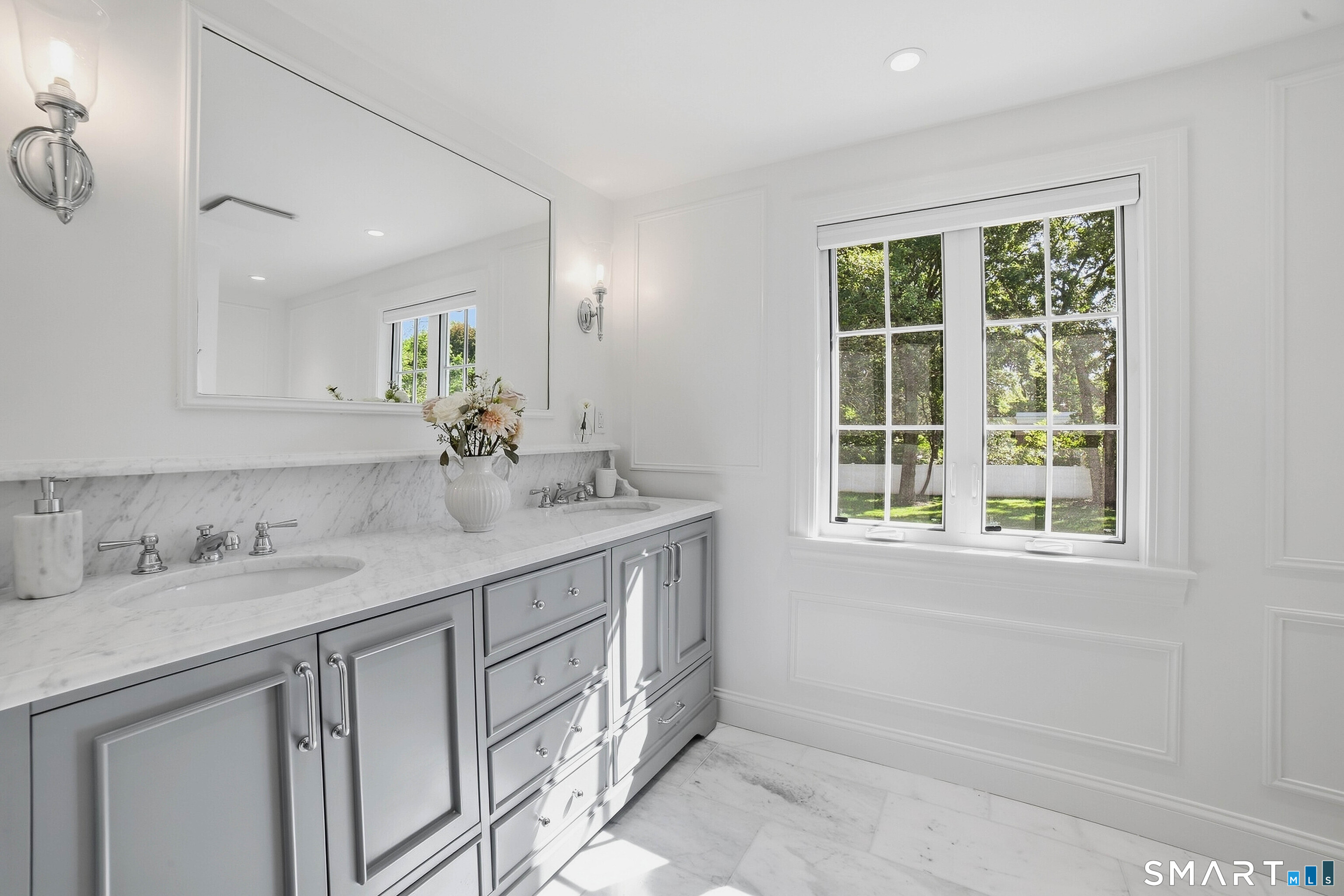 855 Prospect Street photo 21