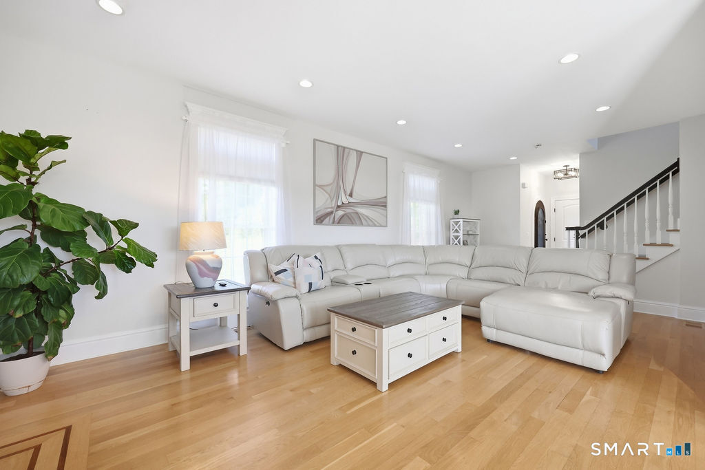 41 Coe Road photo 26