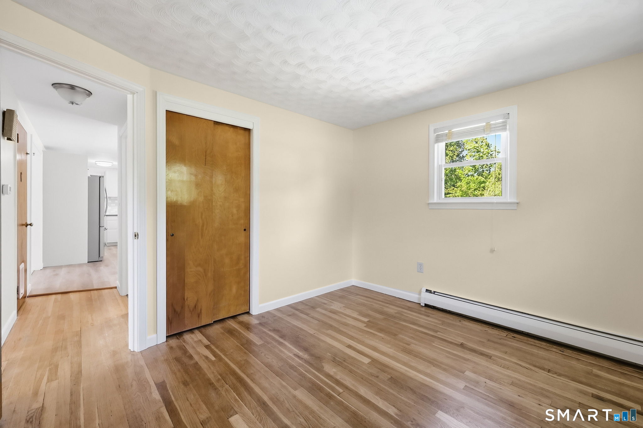 2 Belinda Lane photo 19