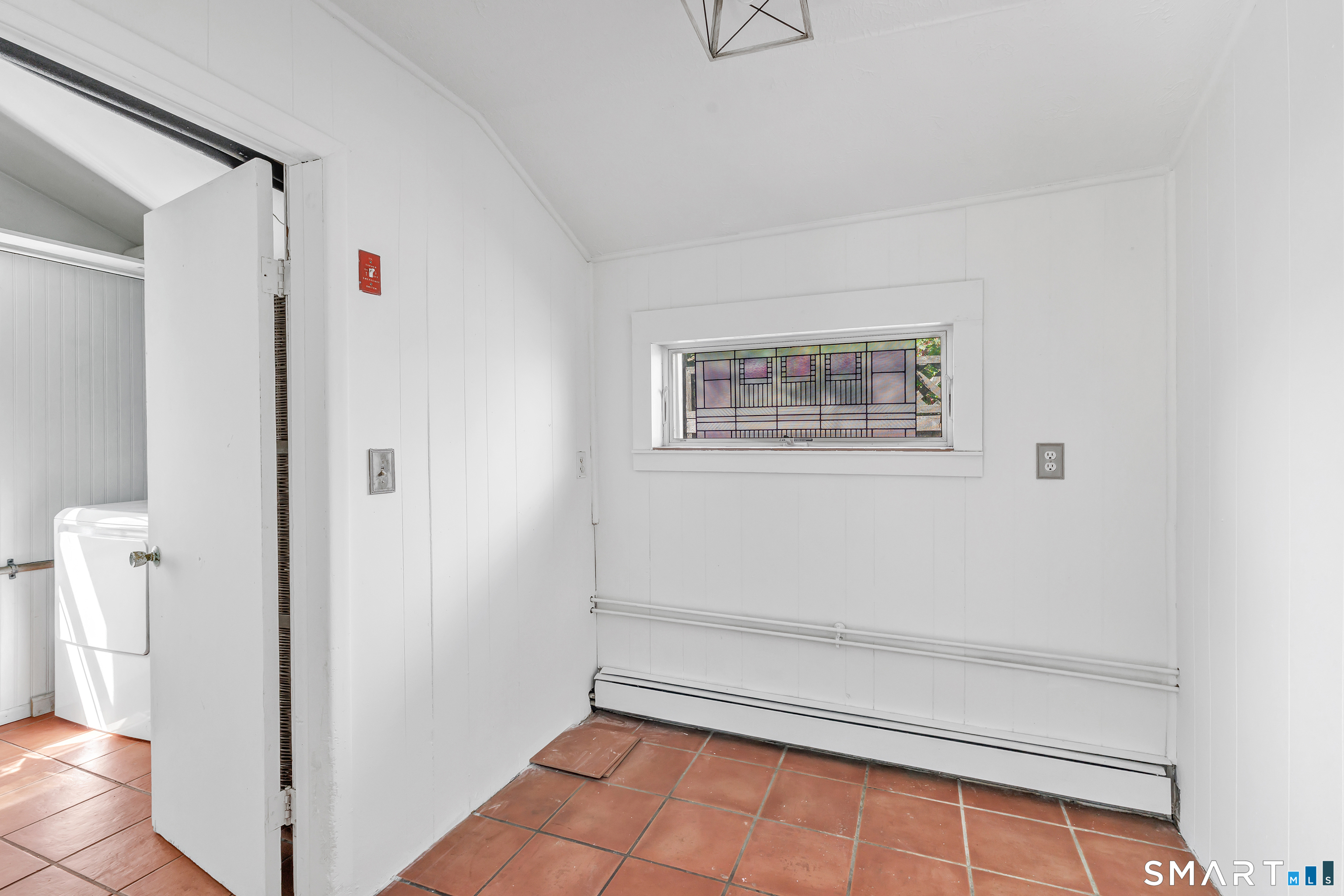 106 Hawley Avenue photo 12