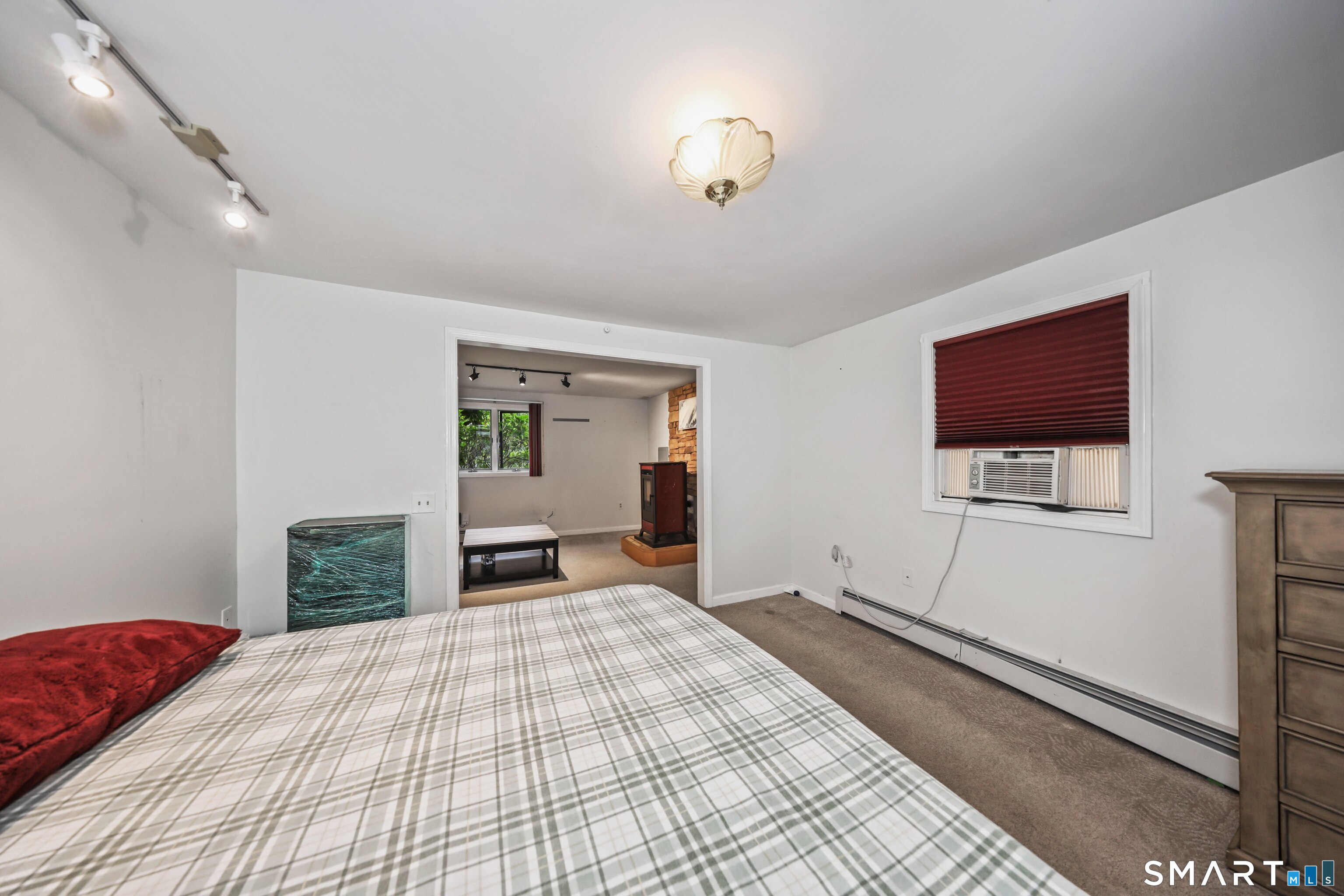136 Babbitt Road photo 27