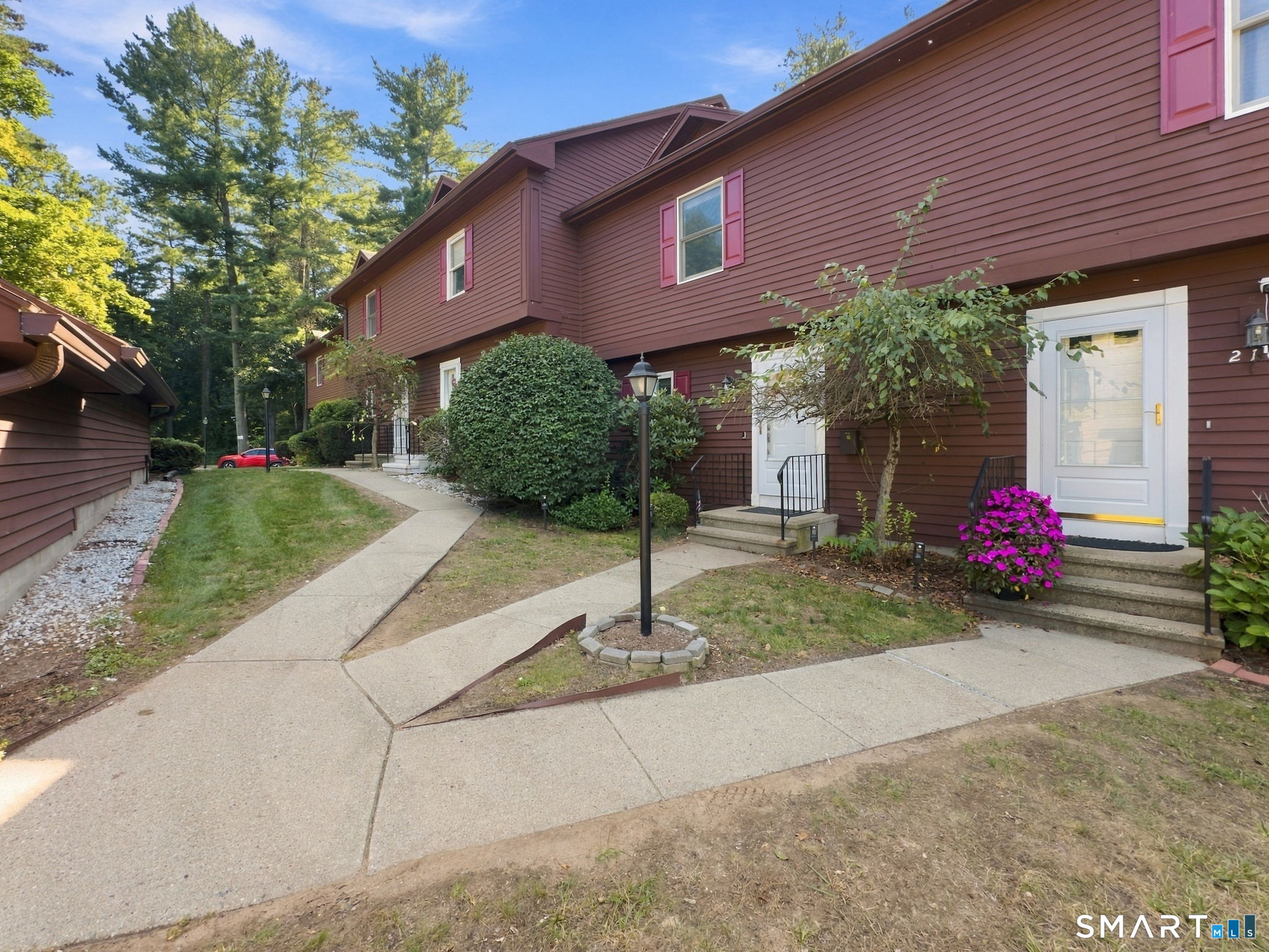 Townhouse for sale at 215 Candlewood Dr #215, Enfield, CT 06082 | MLS# 24207860