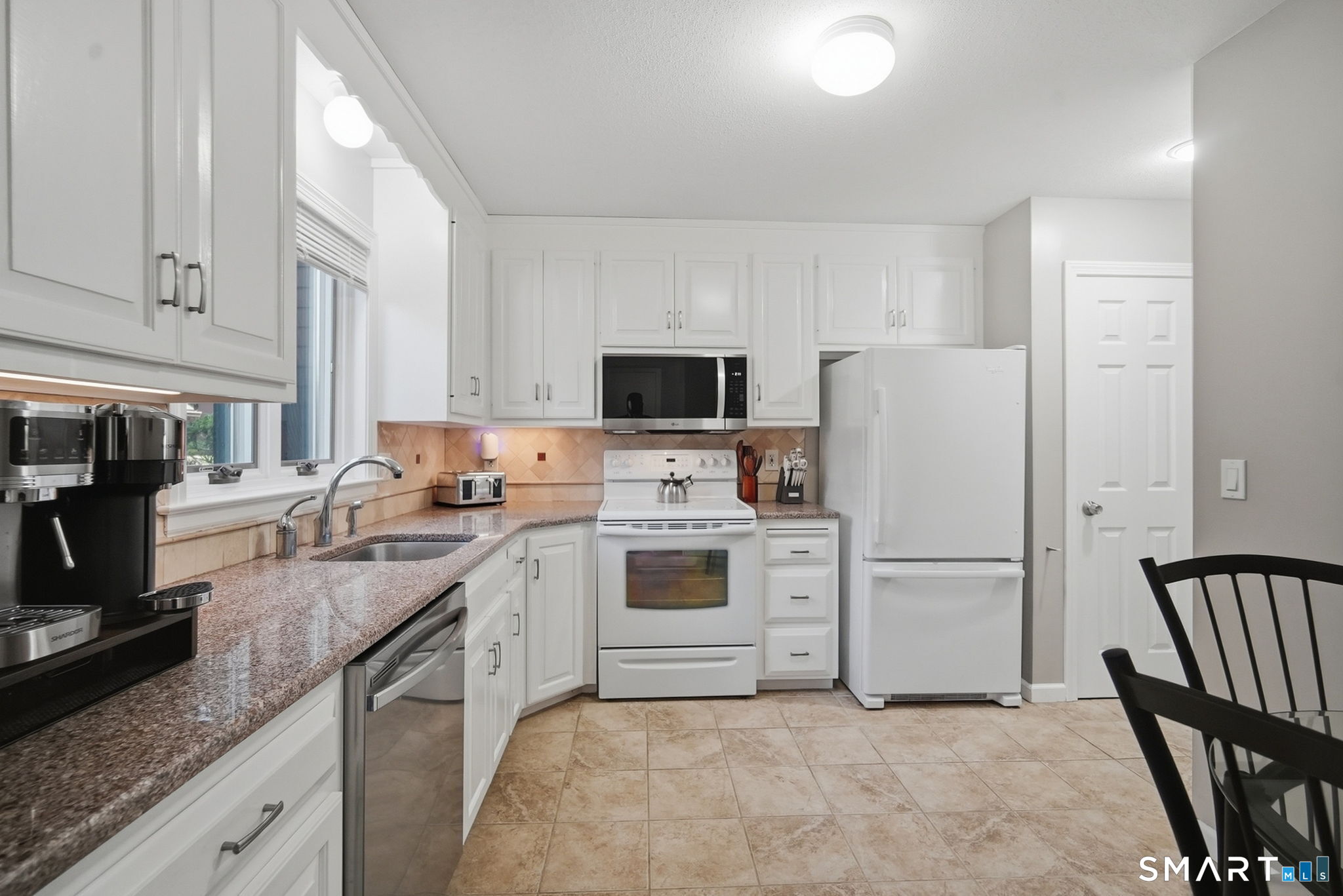215 Candlewood Drive Unit #215 photo 10