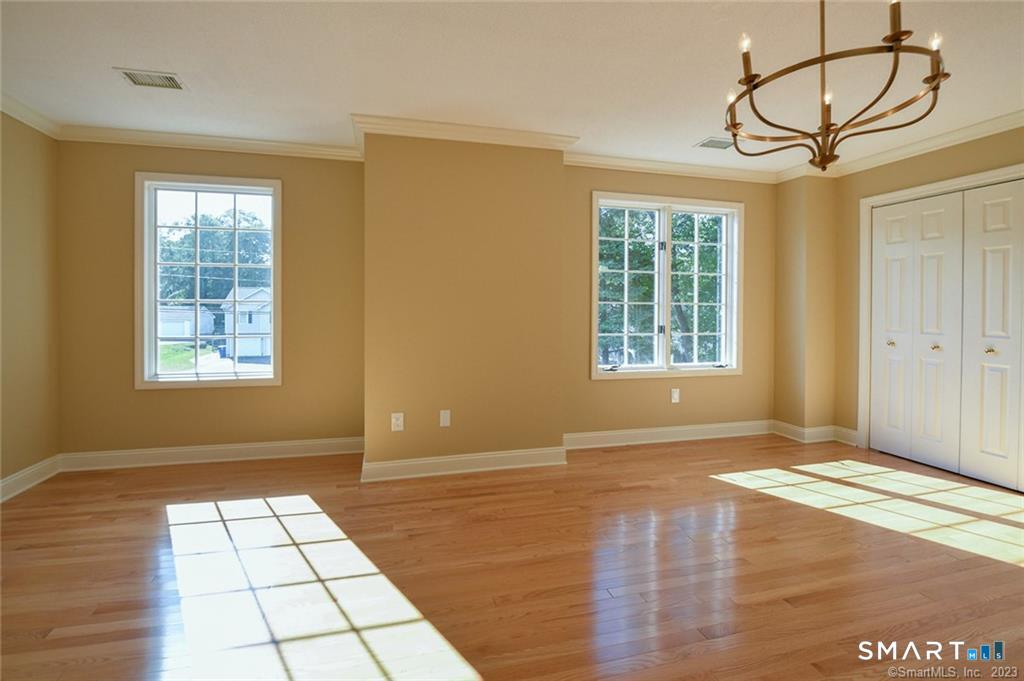 16 Harold Road, #16, Farmington, CT 06032