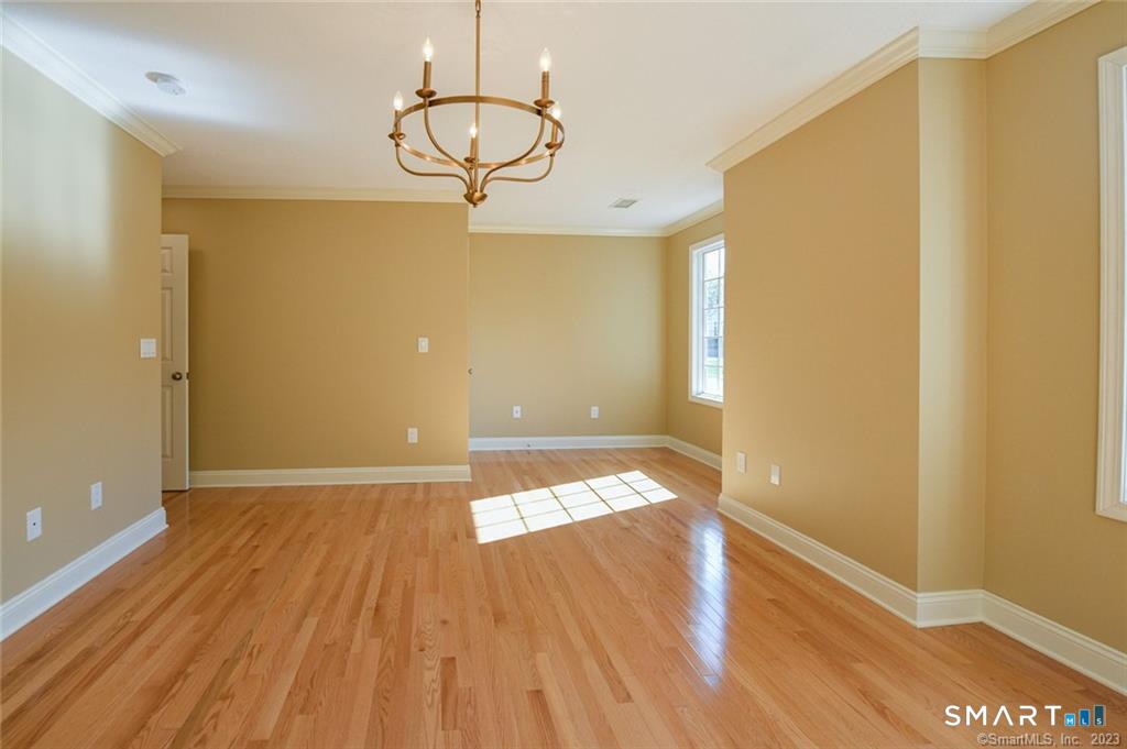 16 Harold Road, #16, Farmington, CT 06032