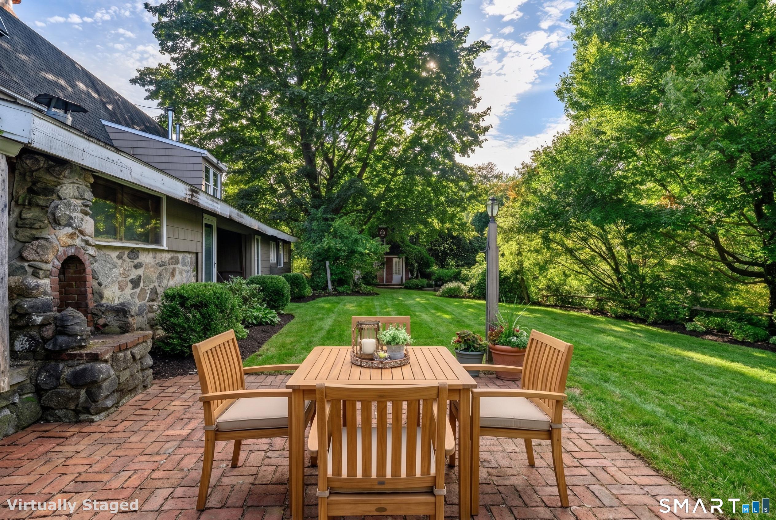 16 Mount Nebo Road photo 18