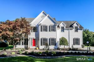 21 Heritage, New Milford
