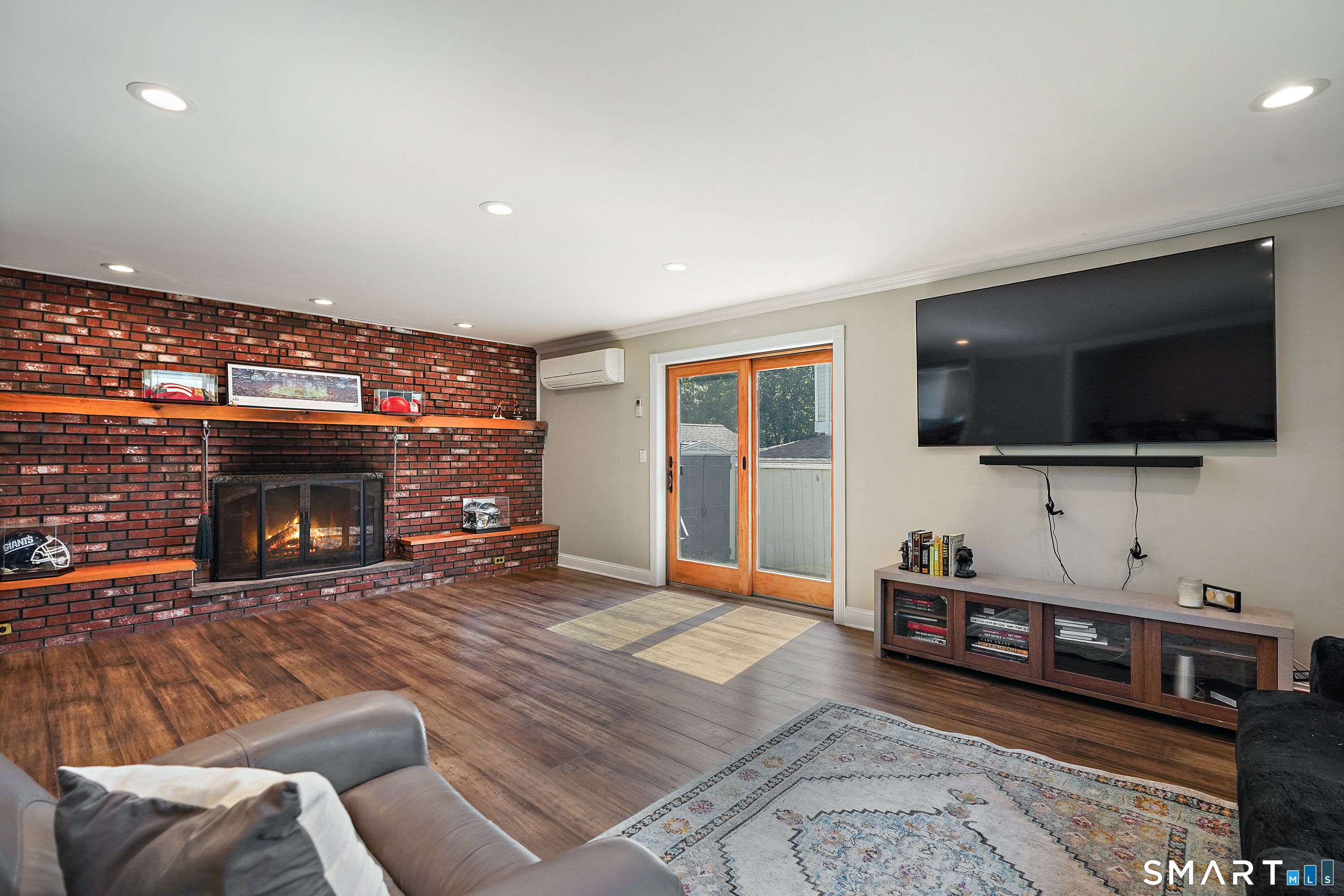 87 Clover Hill Drive photo 14