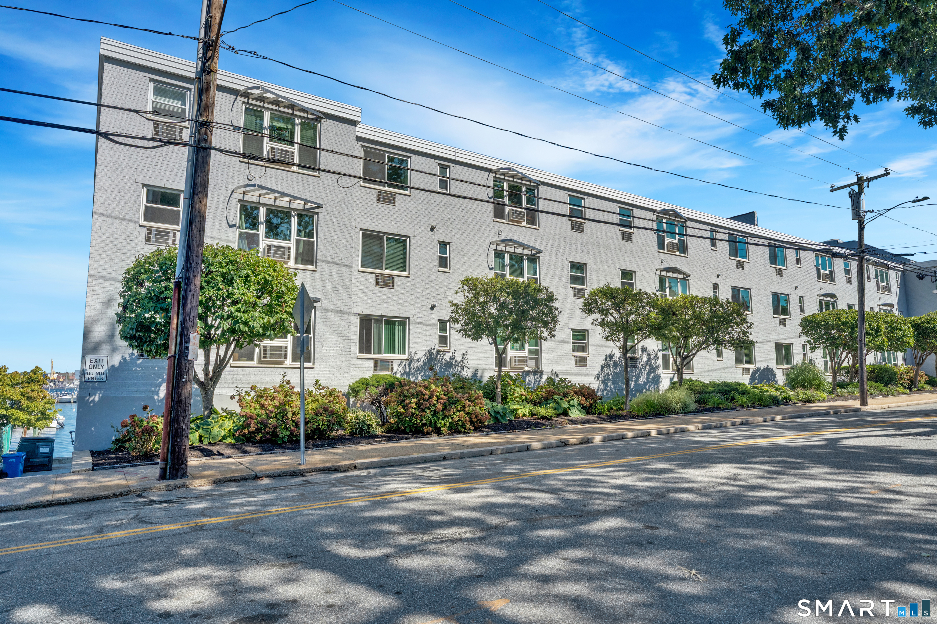 184 Pequot Avenue Unit #305