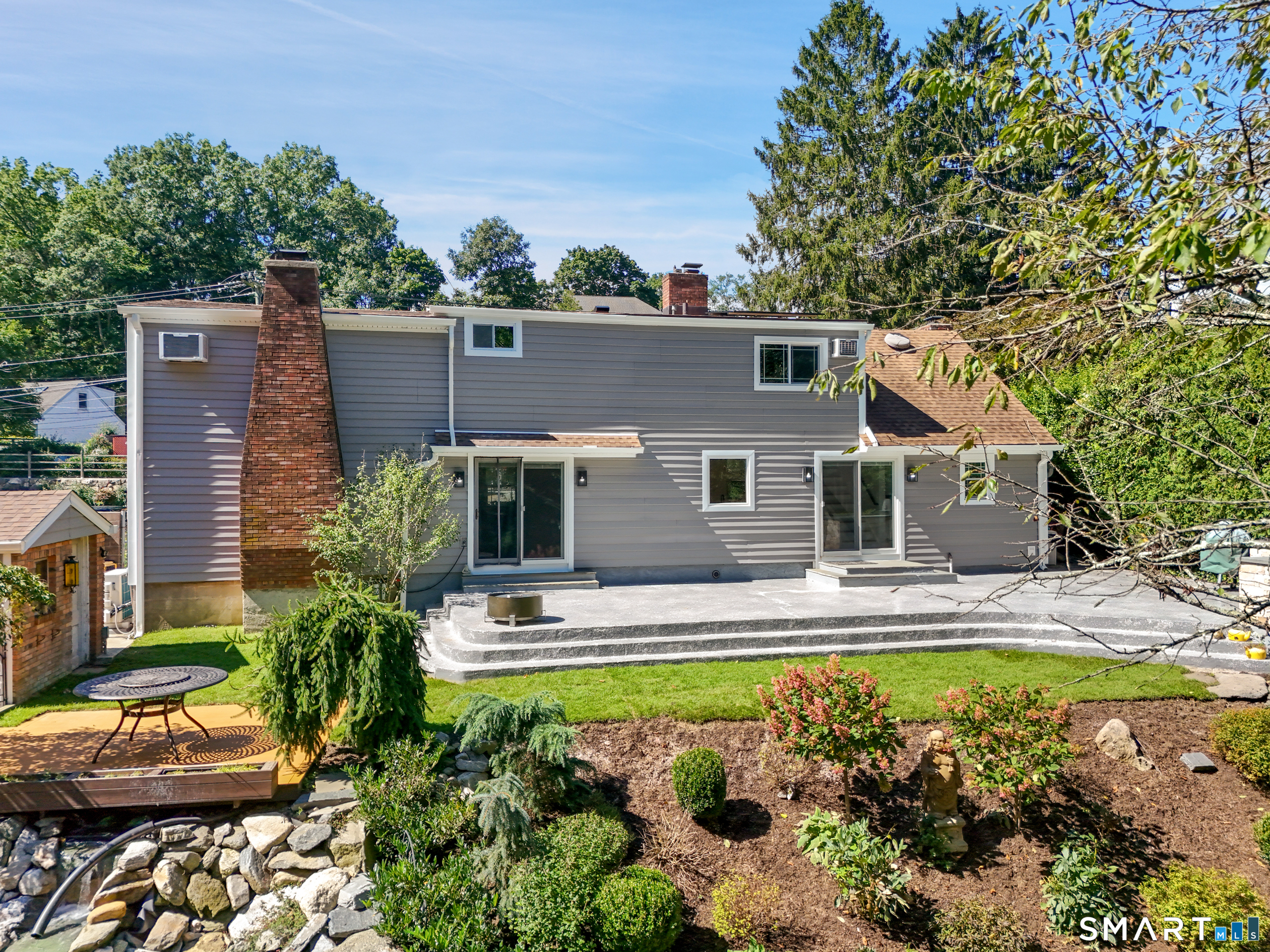 87 Clover Hill Drive photo 25