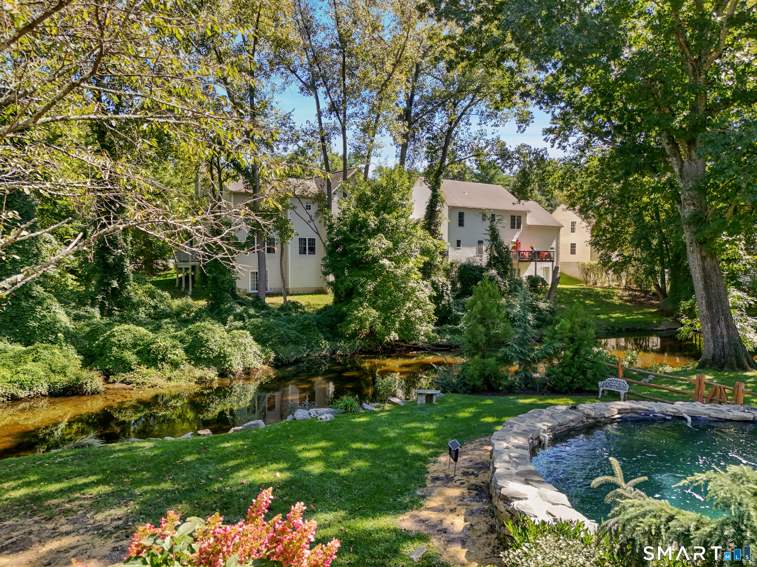 87 Clover Hill Drive photo 27