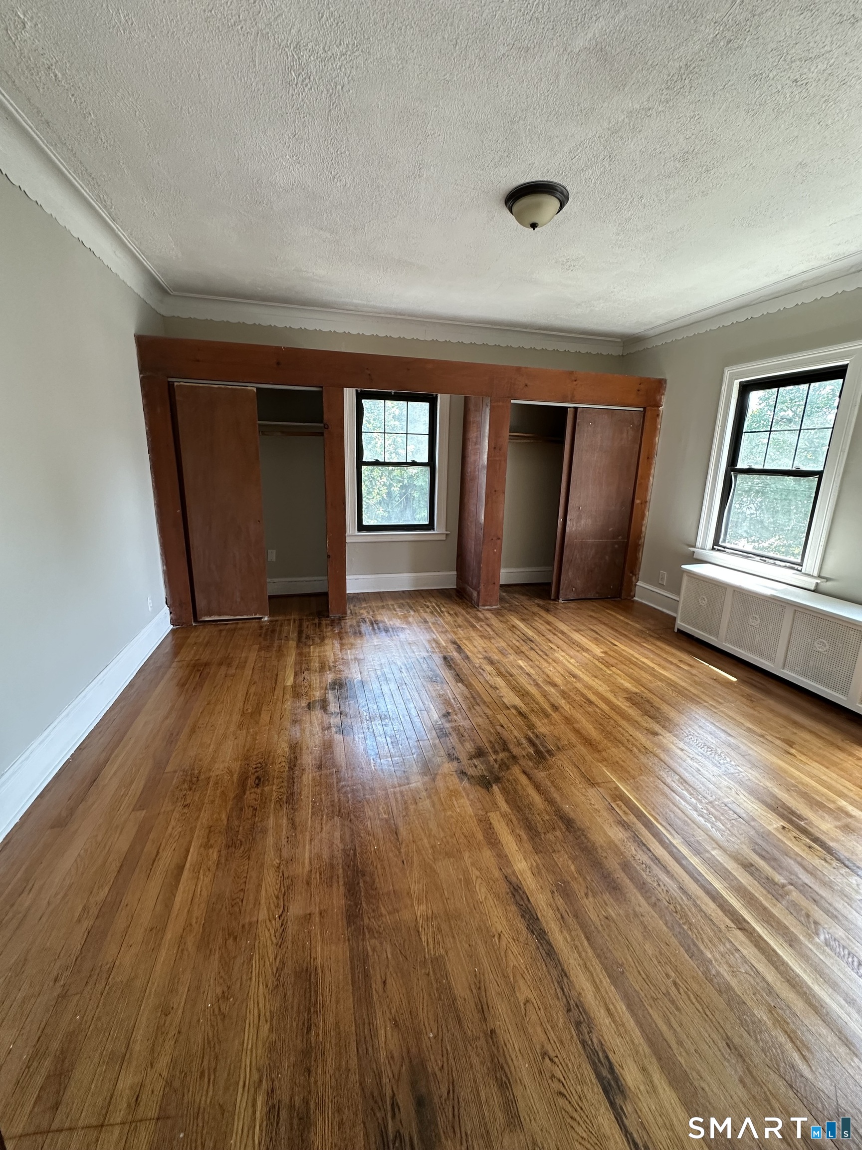 304 Edgewood Street photo 3