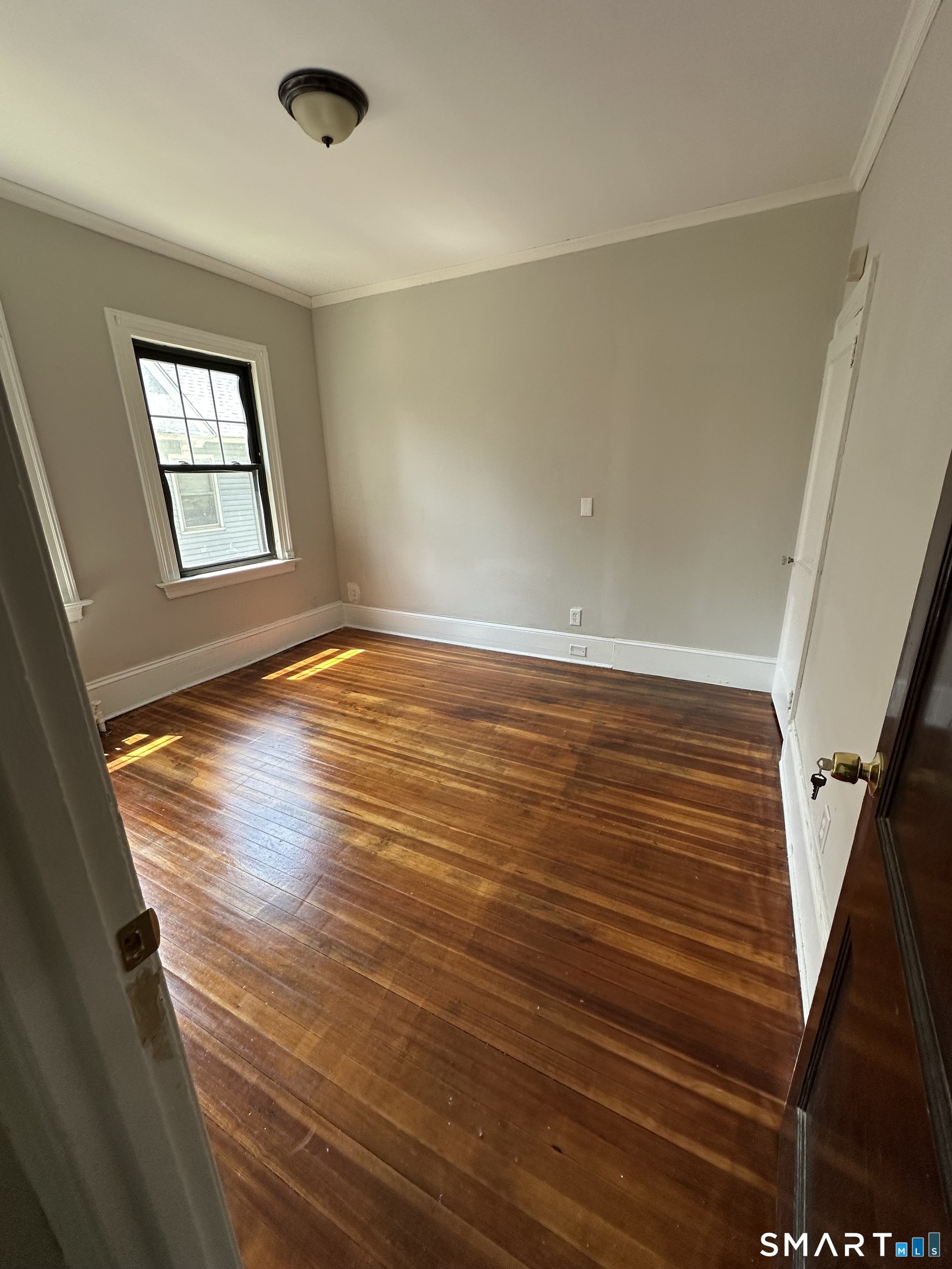 304 Edgewood Street photo 7