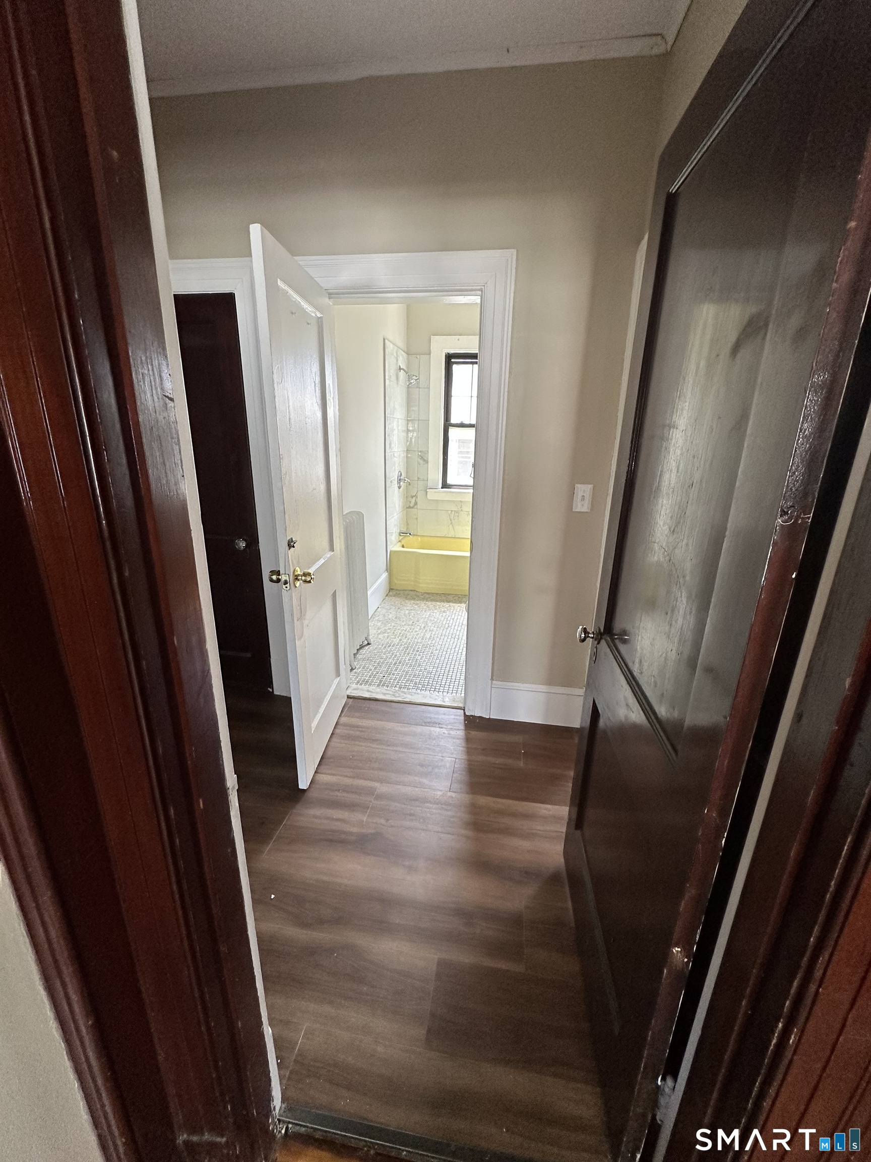 304 Edgewood Street photo 9