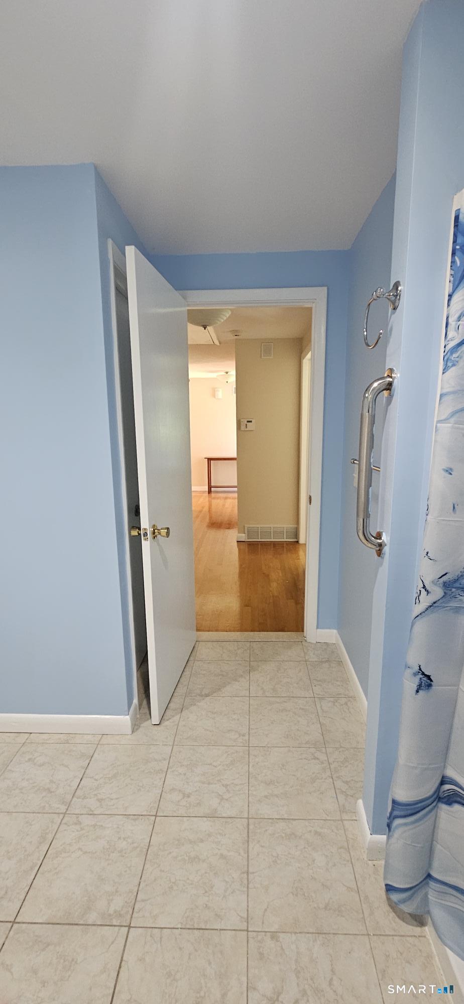 162 Short Beach Road photo 17
