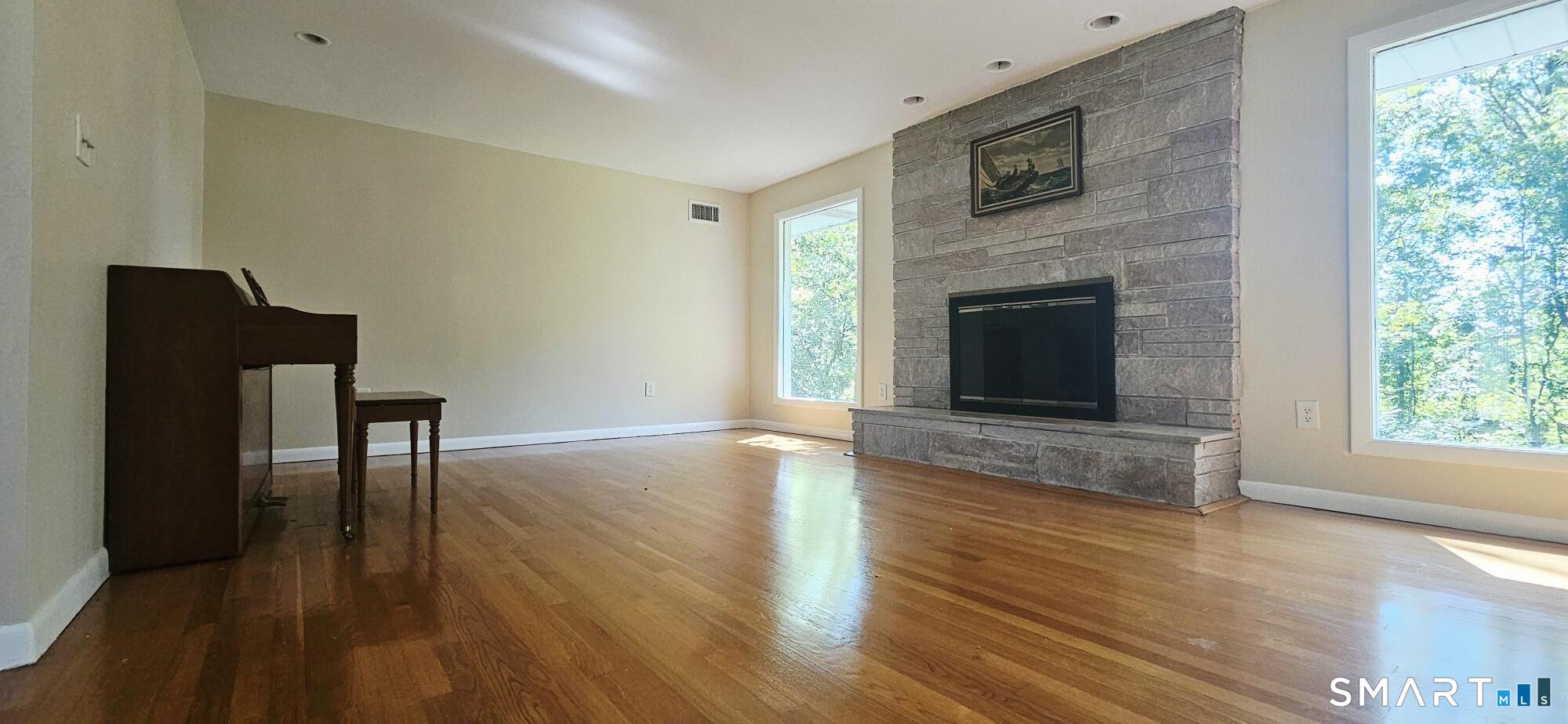 162 Short Beach Road photo 27