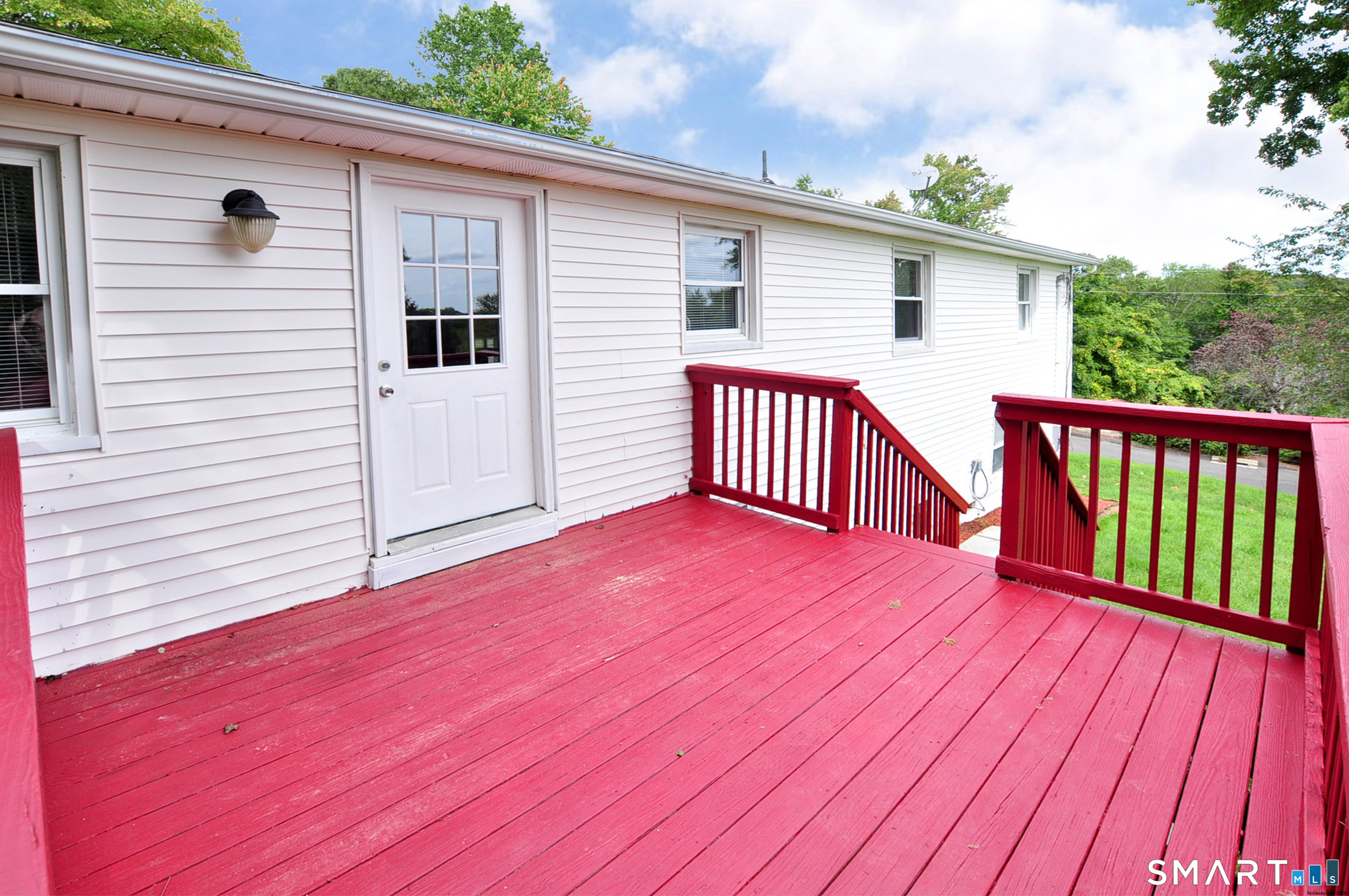 13 Pleasant View Avenue photo 6