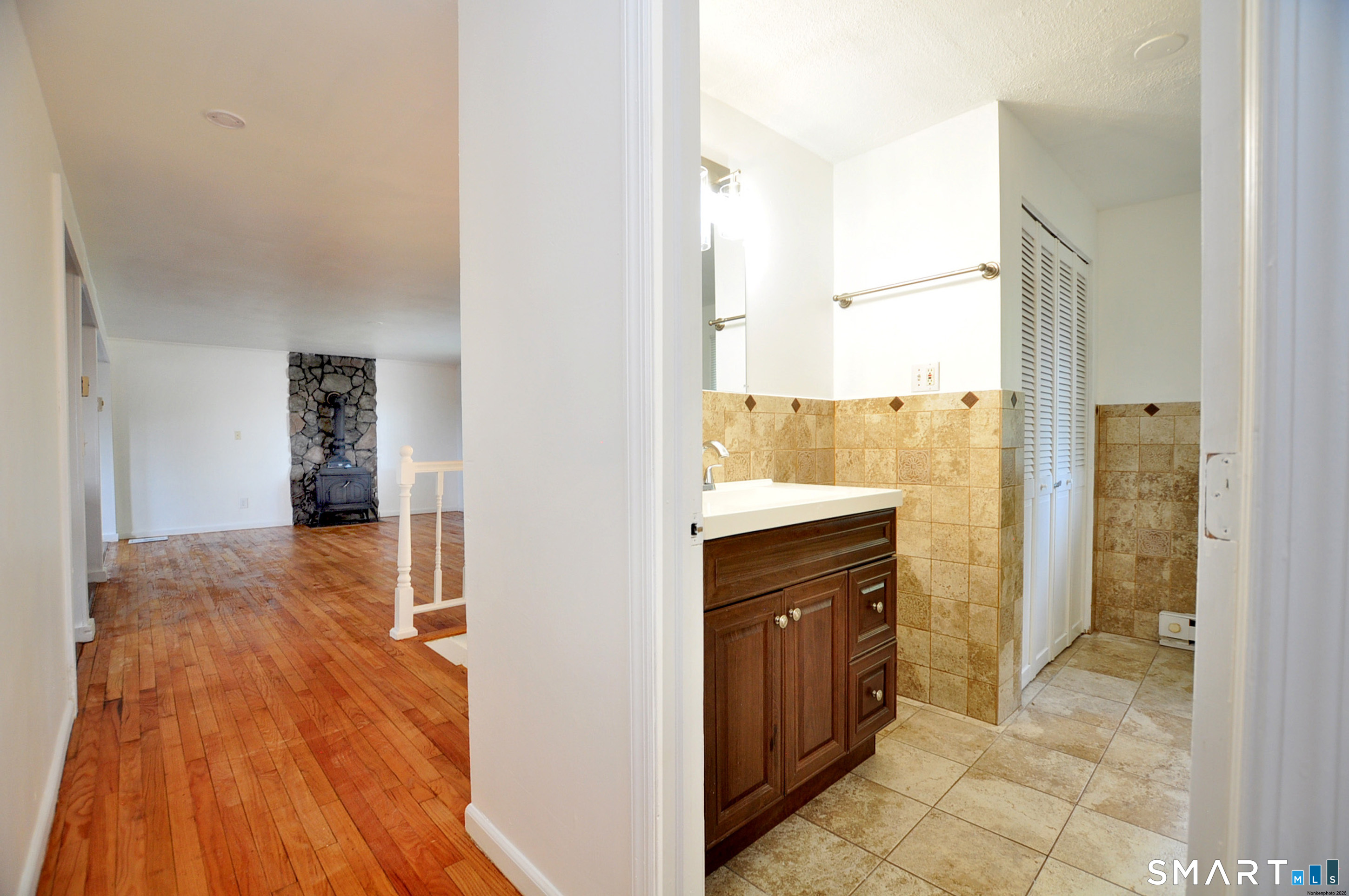 13 Pleasant View Avenue photo 26
