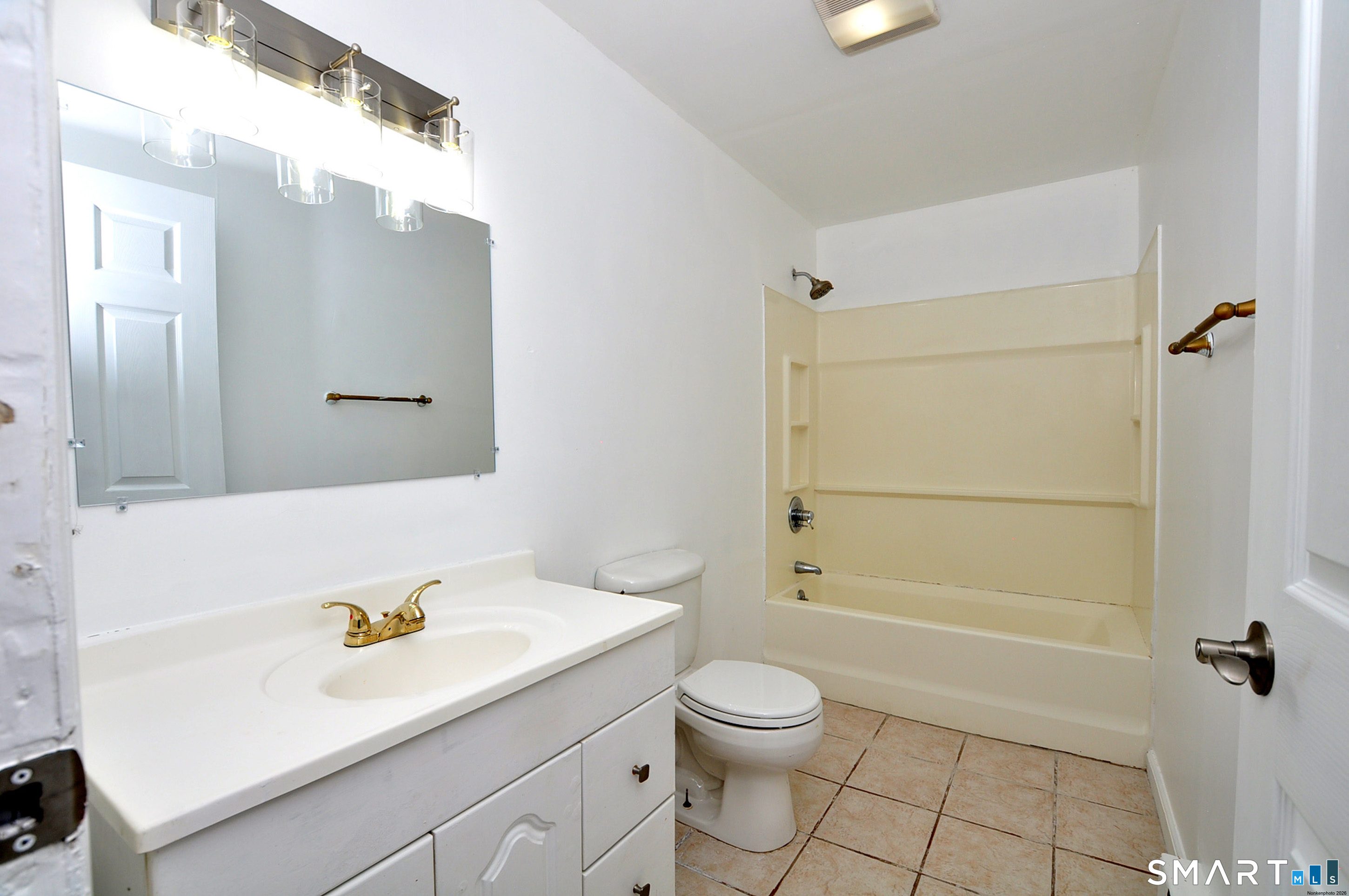 13 Pleasant View Avenue photo 35