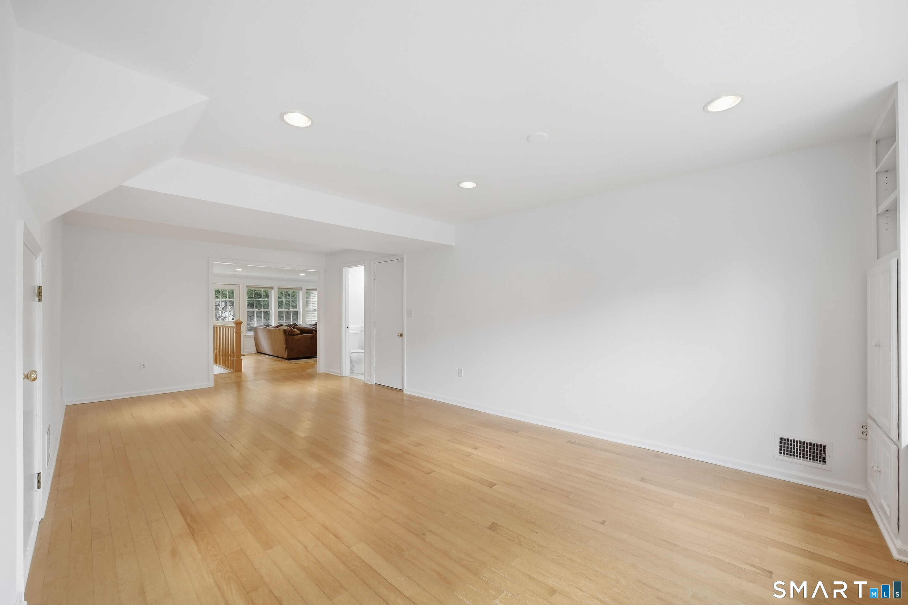 30 Idlewood Place photo 14