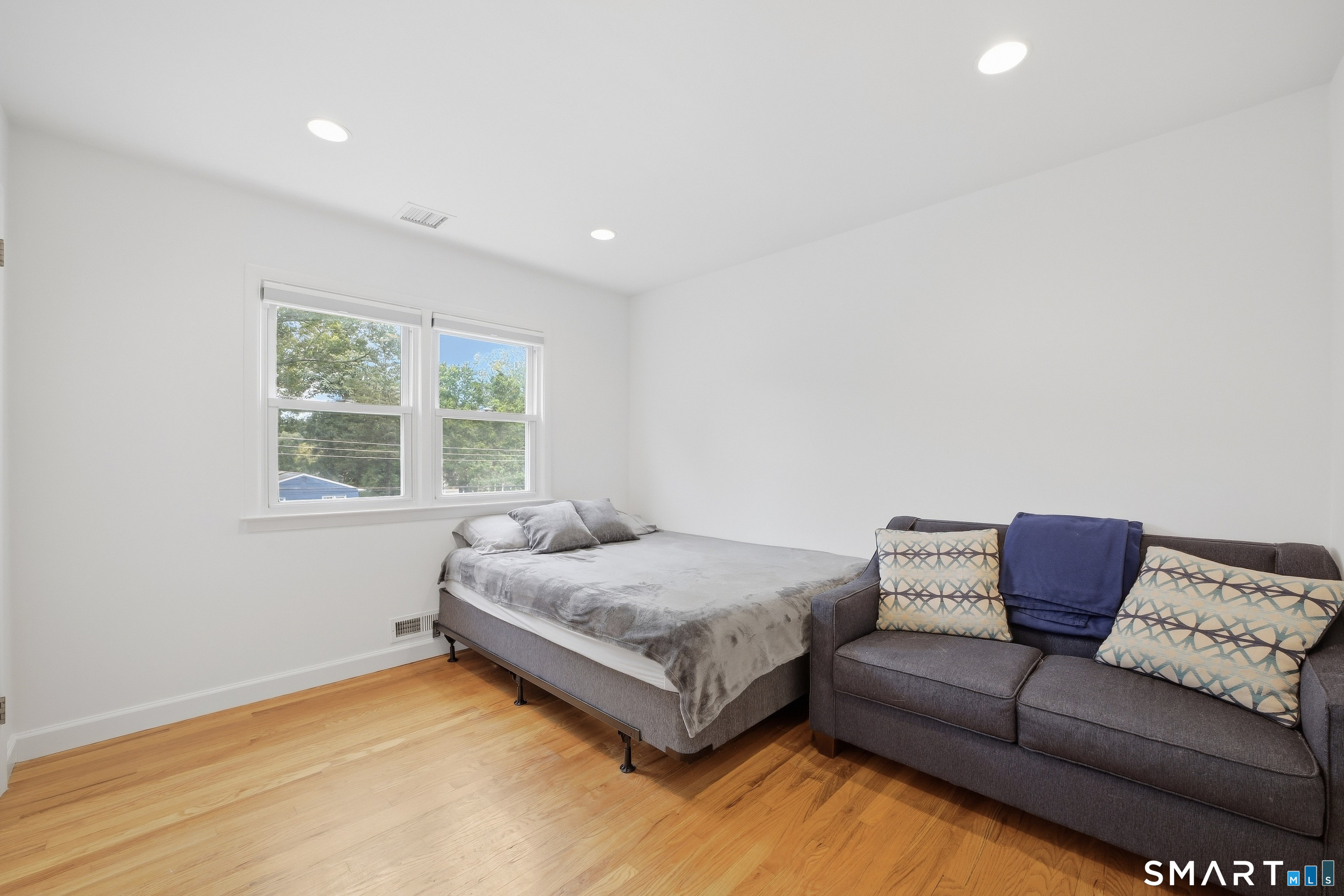 30 Idlewood Place photo 22