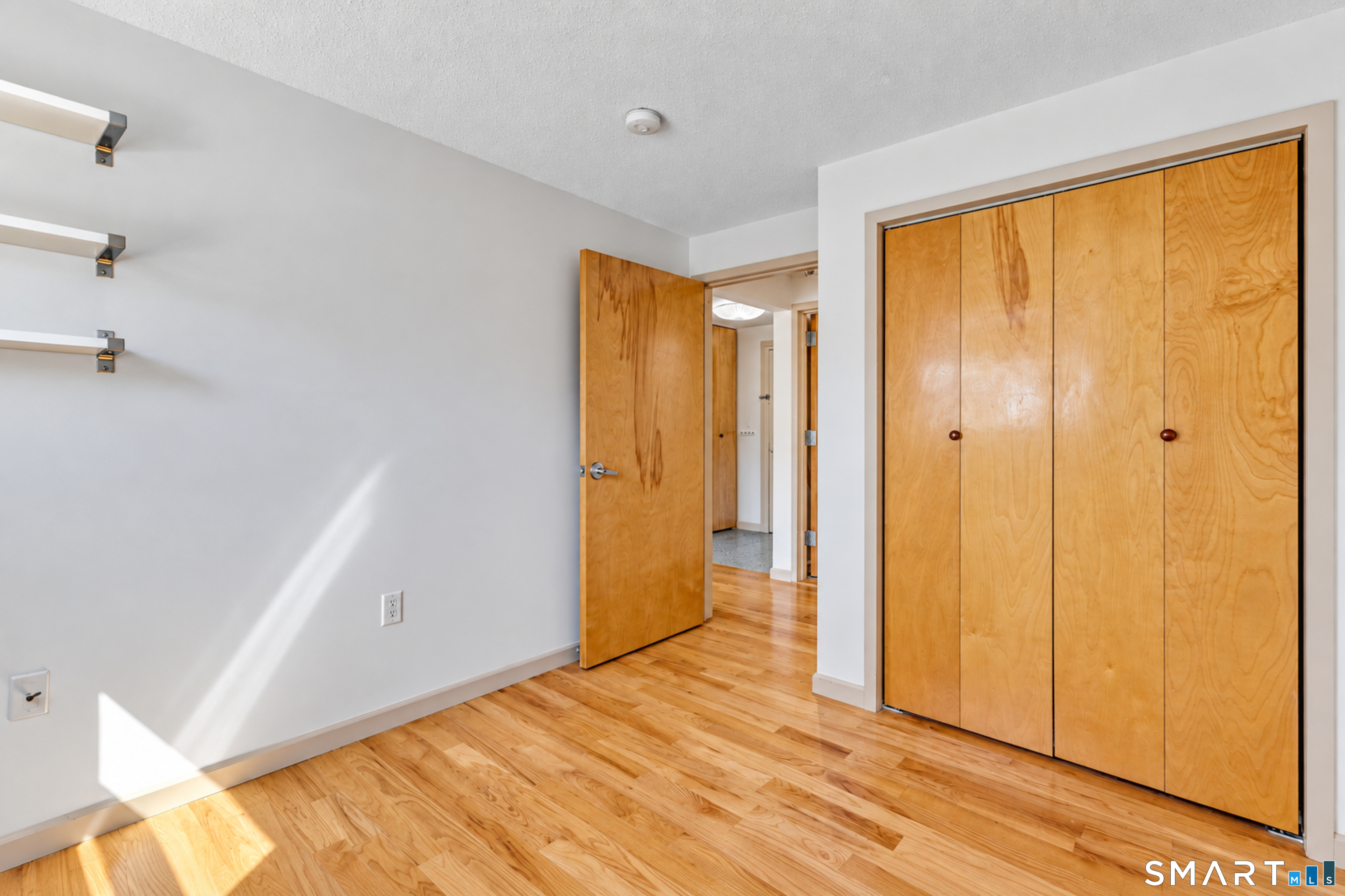 184 Pequot Avenue Unit #305 photo 14