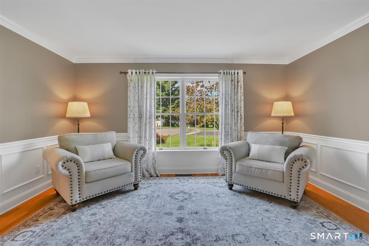 56 Foxcroft Court photo 16