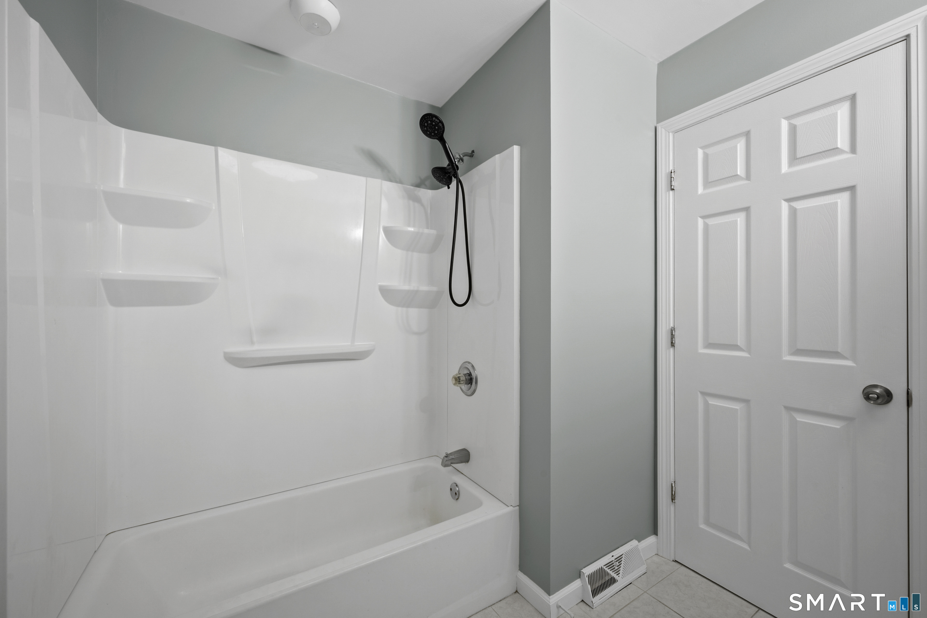 715 Frenchtown Road Unit #24 photo 11