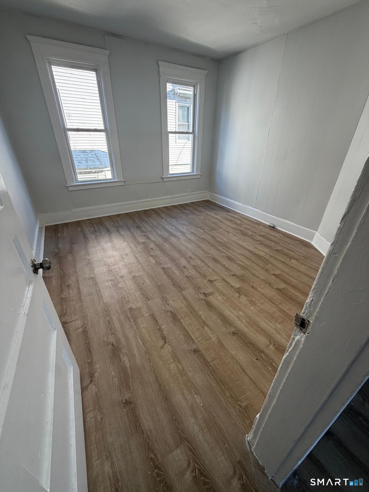 183 Chestnut Avenue Unit #2 photo 2