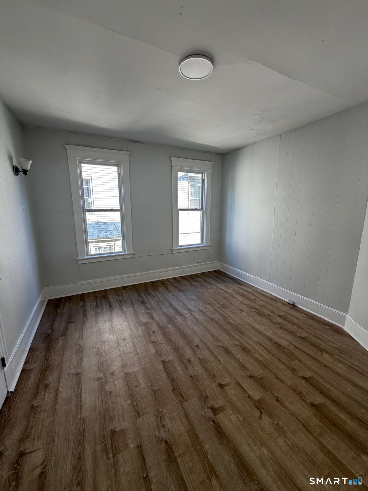 183 Chestnut Avenue Unit #2 photo 8